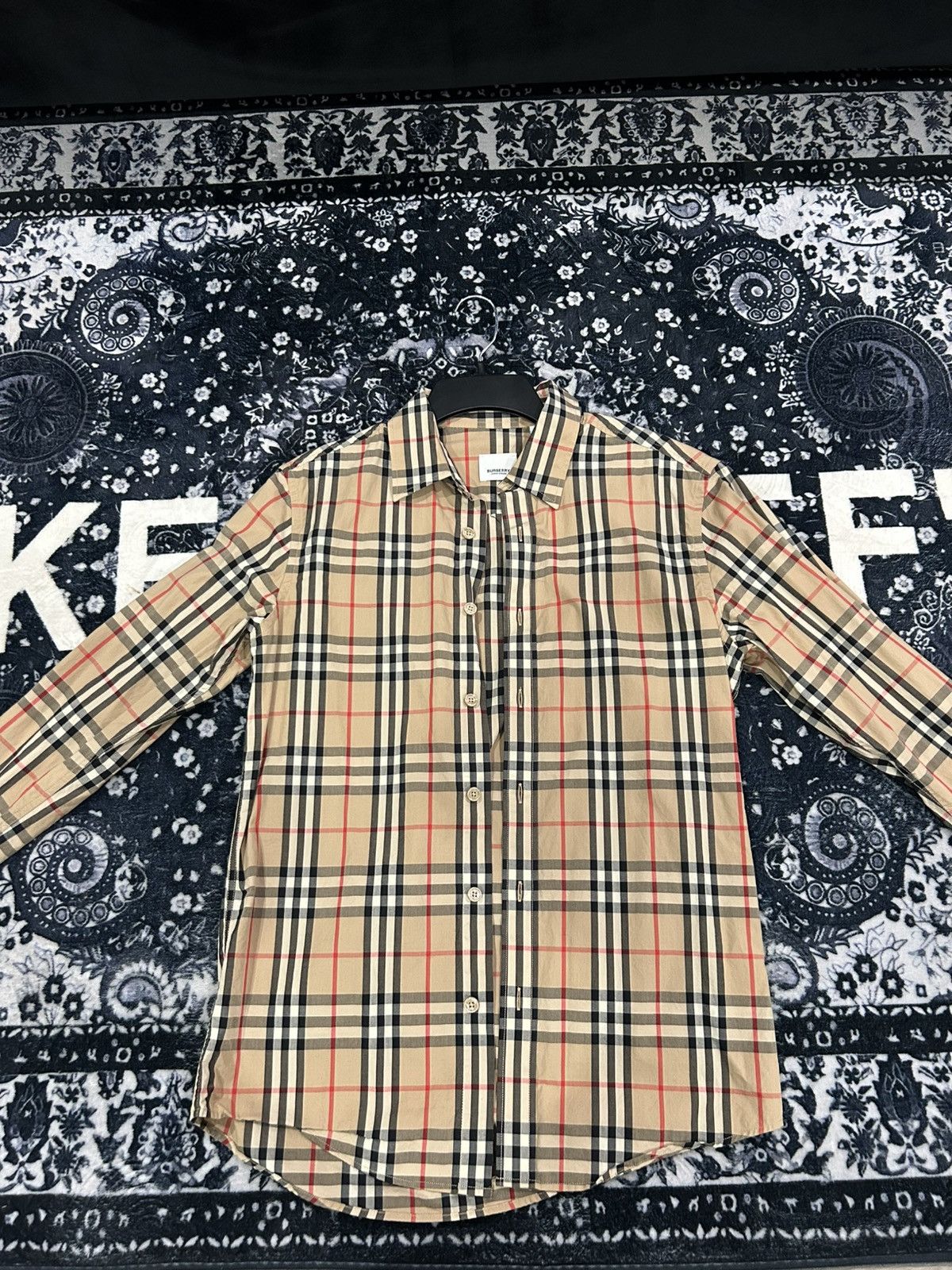 Burberry Burberry Button Up Size US M / EU 48-50 / 2 - 1 Thumbnail