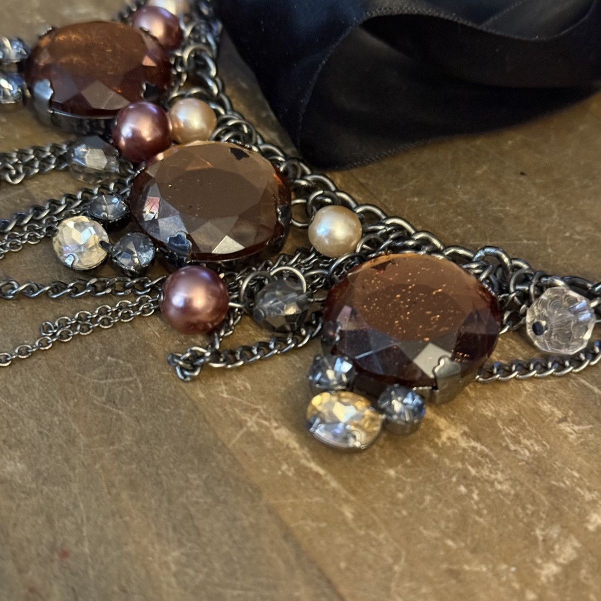 Other Silver tone amber rhinestones and pearls ribbon necklace Size ONE SIZE - 3 Thumbnail