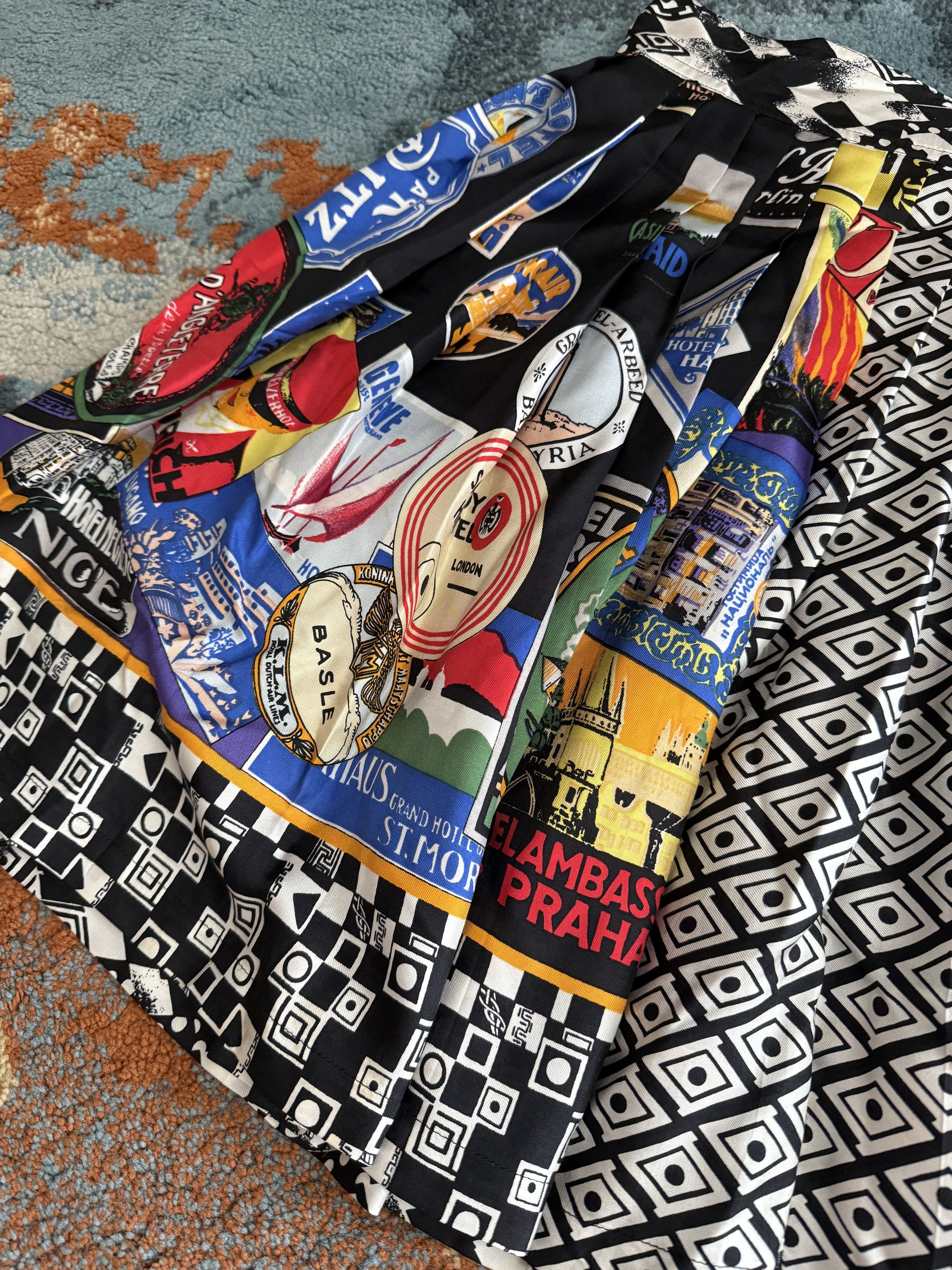 Versace Gianni Versace 90s Vintage Hotels Geometric Prints silk Size 27" / US 4 / IT 40 - 5 Thumbnail