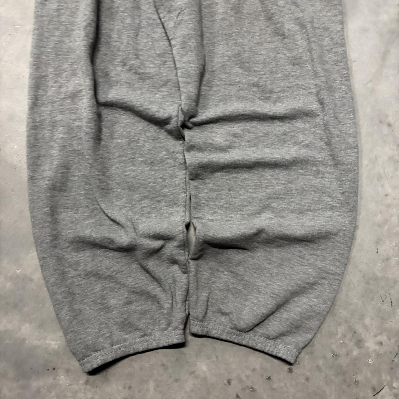 Japanese Brand × Vintage Crazy Vintage Y2K/2000s Grey Essential Sweatpants! Size US 30 / EU 46 - 5 Thumbnail