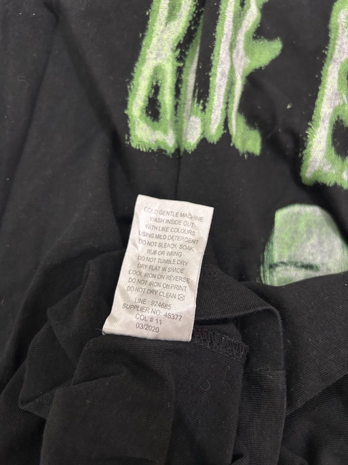 Band Tees Billie Eilish Lash Music Long Sleeve Tee Size US L / EU 52-54 / 3 - 7 Thumbnail