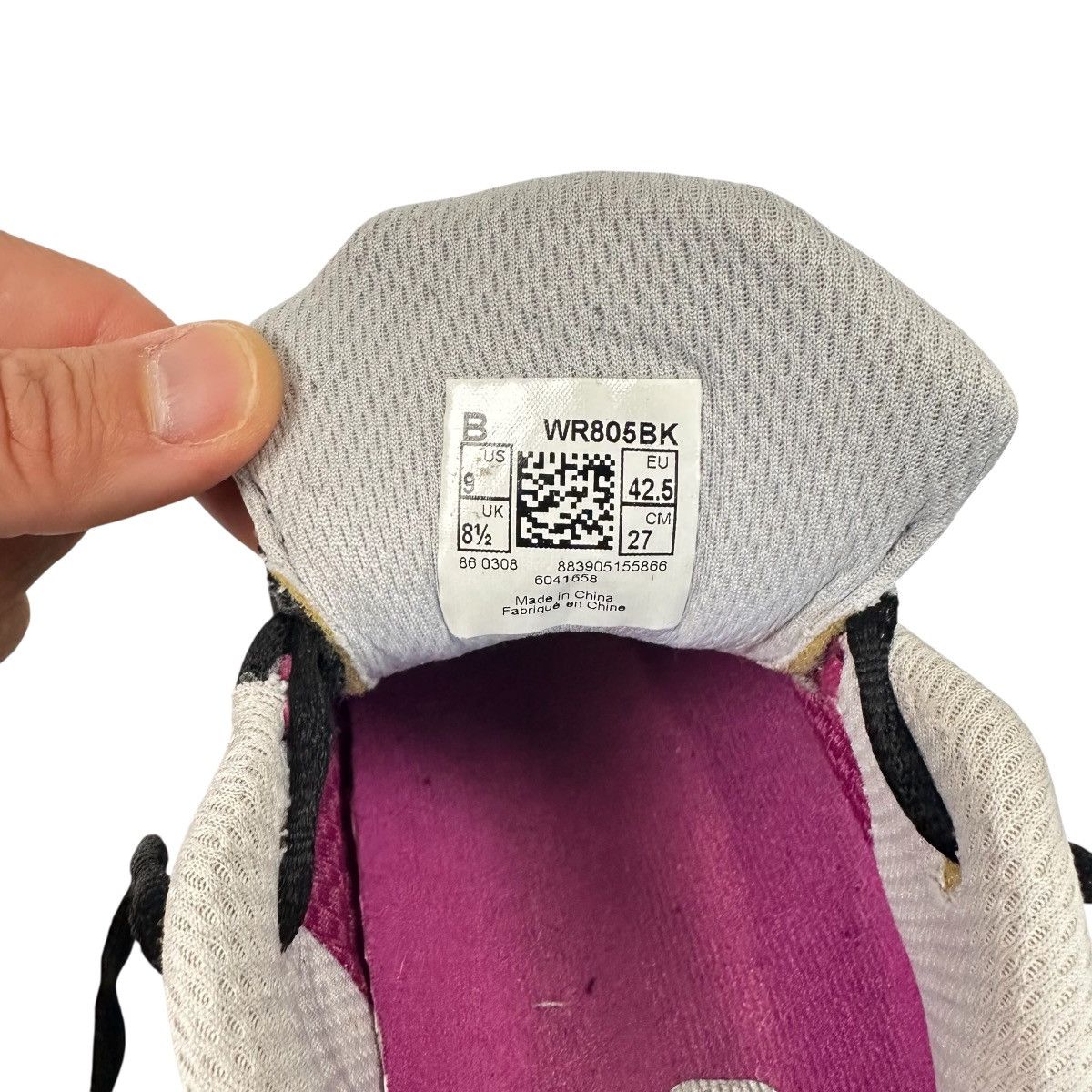 New Balance New Balance 805 Abzorb Running Athletic Black Pink Shoe Size US 9 / IT 39 - 7 Thumbnail