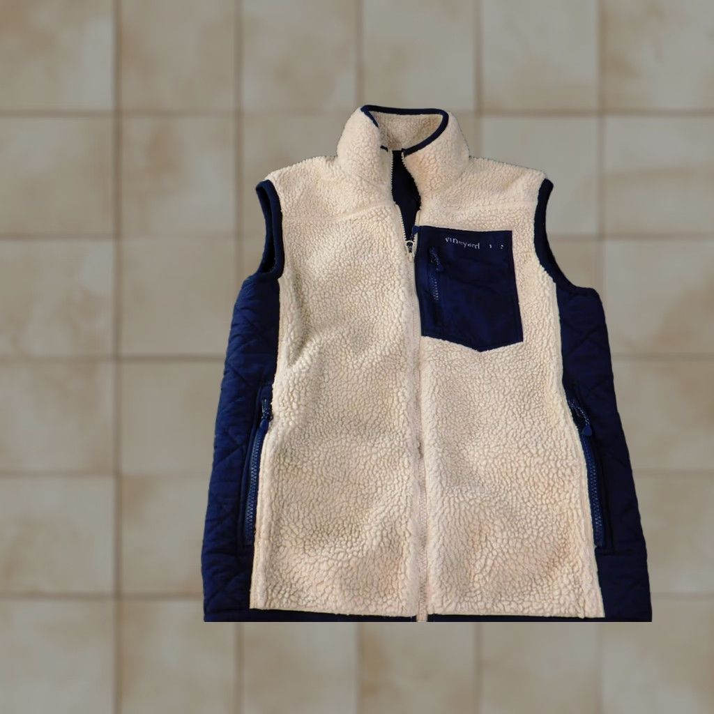 Vineyard Vines Vineyard Vines Vest Women XS Beige Fleece Zip Outdoors Whale Pockets Zip Vest Casual Outdoor VSxs Beige Womens XS Fleece Jacket Vest Size XS / US 0-2 / IT 36-38 - 1 Thumbnail