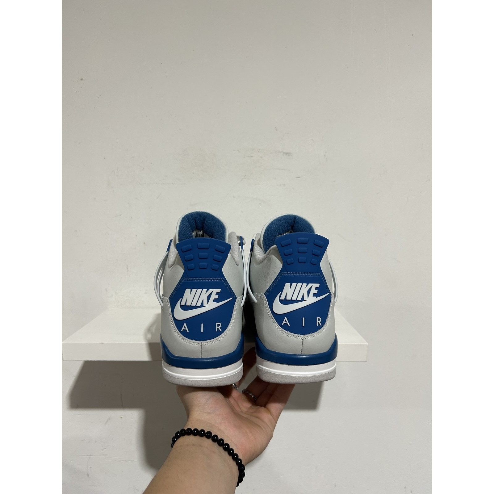 Jordan Brand JORDAN 4 RETRO MILITARY BLUE 2024 SIZE 11.5 NEW Size US 11.5 / EU 44-45 - 2 Thumbnail