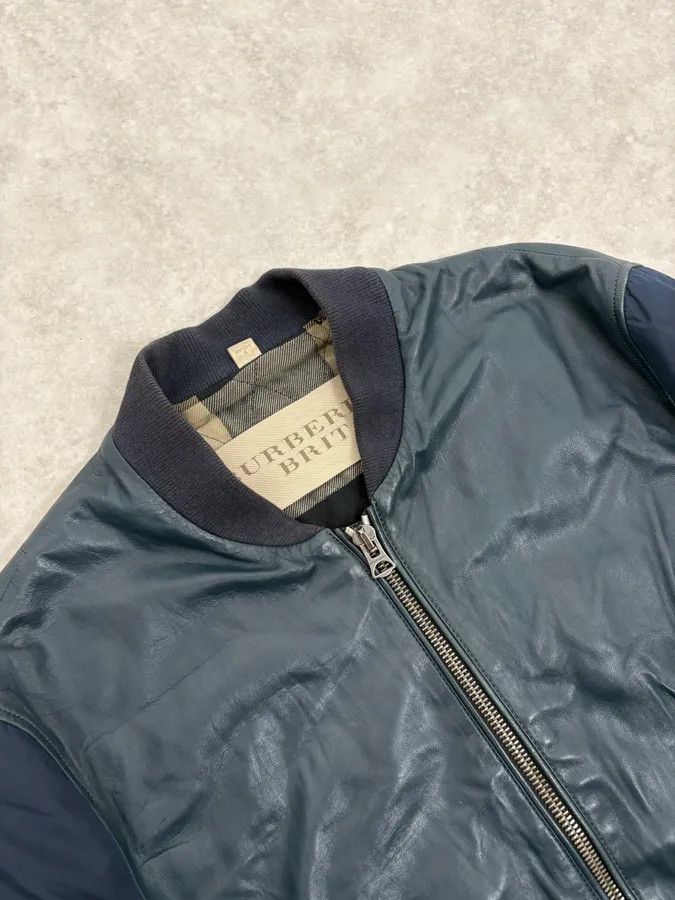 Burberry Burberry Navy Hybrid Leather & Nylon Bomber Jacket Size US M / EU 48-50 / 2 - 5 Thumbnail