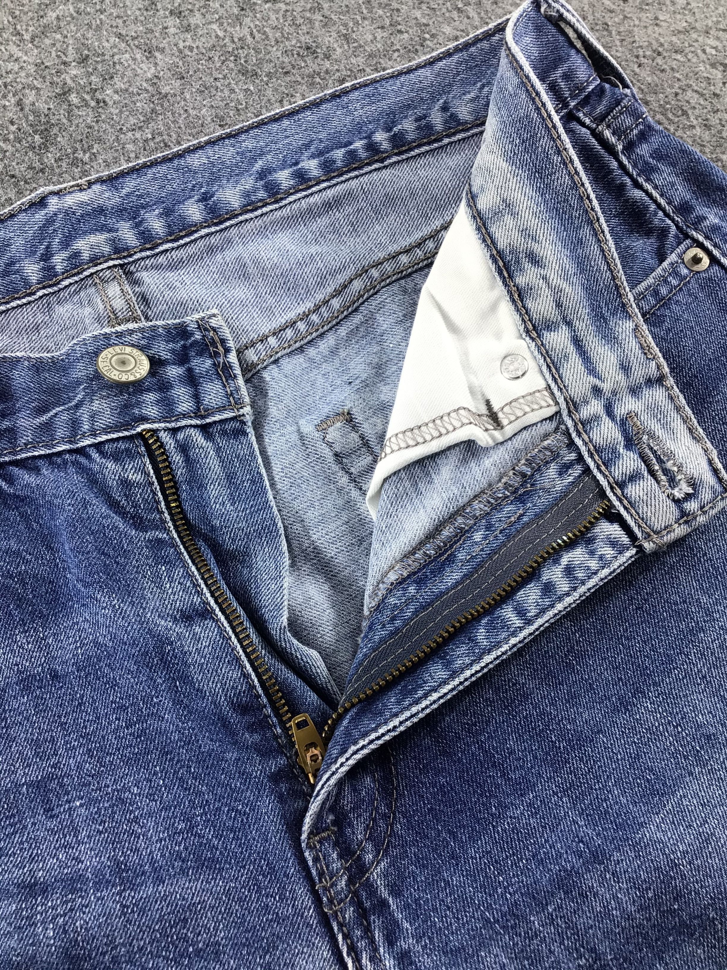 Levi's × Vintage Levis 505 Jeans-JM111 Size US 32 / EU 48 - 7 Thumbnail