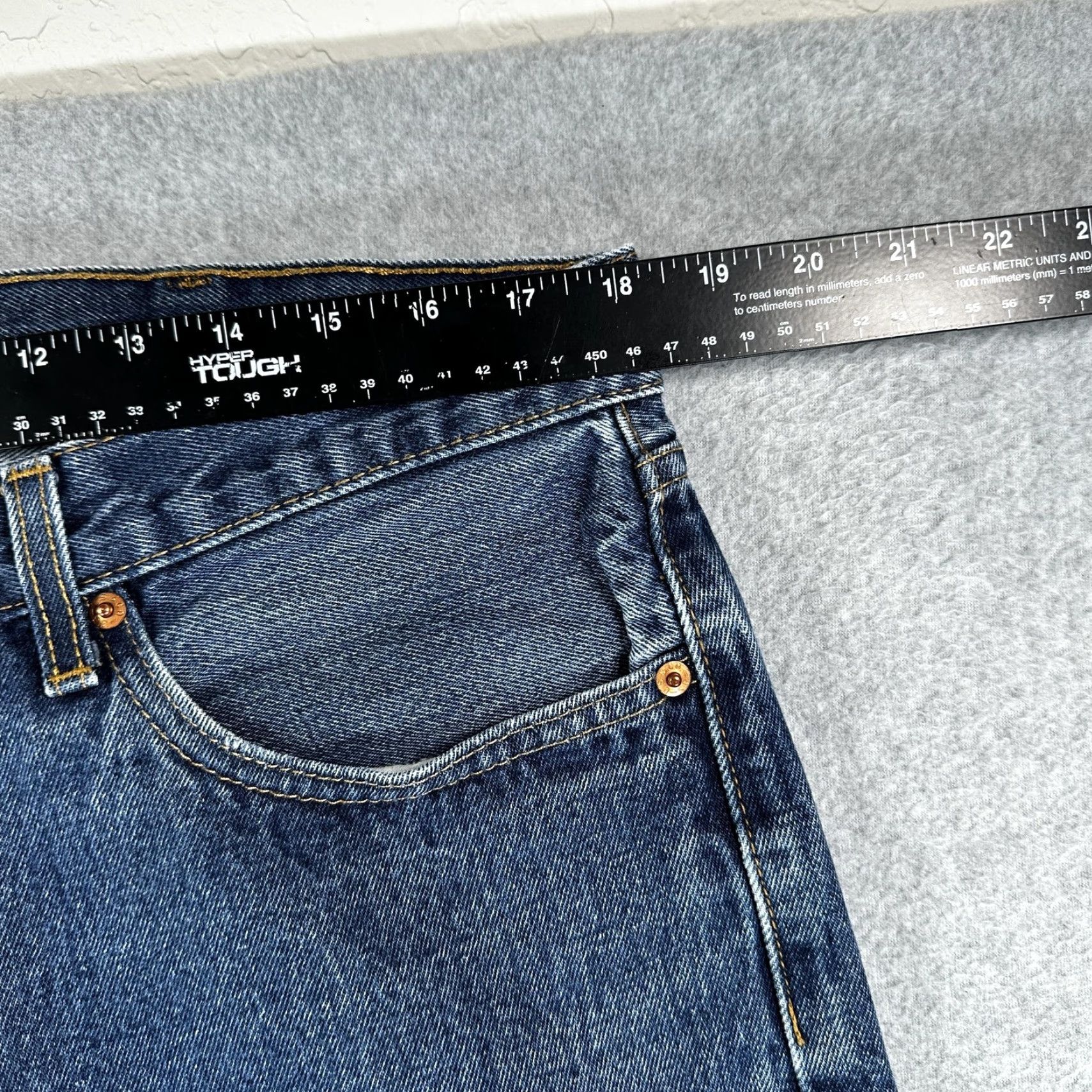 Levi's Levis 505 Jeans Mens 38x32 Blue Straight Regular Fit Medium Wash Denim Pants Size US 38 / EU 54 - 7 Thumbnail