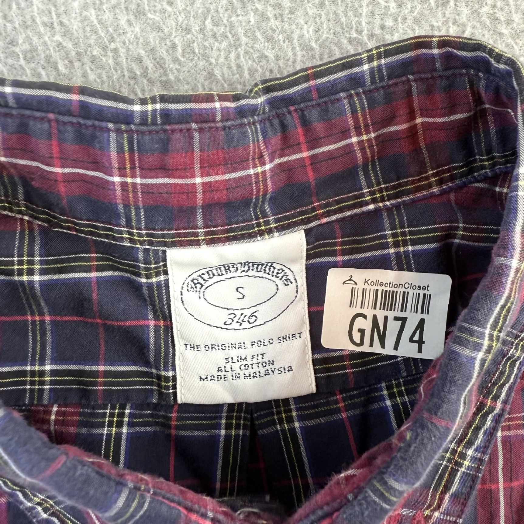 Brooks Brothers Brooks Brothers 346 Shirt Mens Small Red Navy Plaid Slim Fit Button Down Adult Size US S / EU 44-46 / 1 - 5 Thumbnail