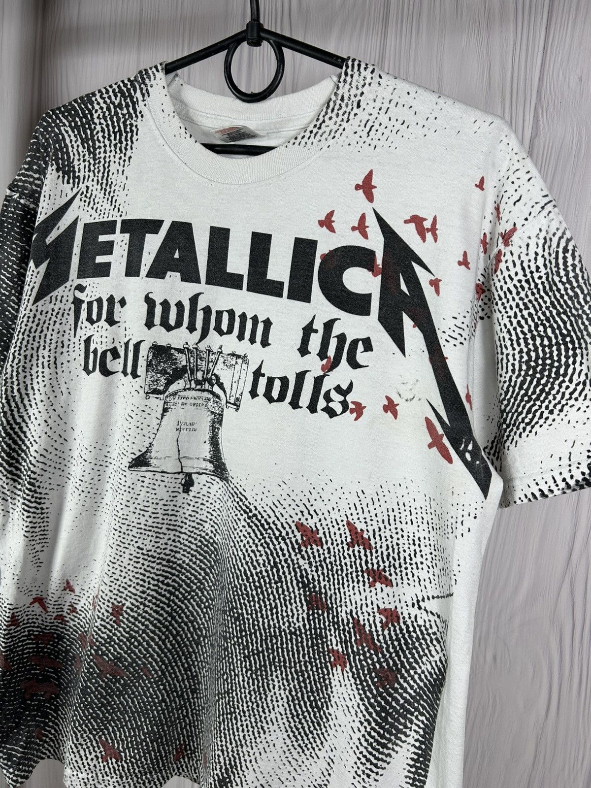 Band Tees Metallica Vintage 2013 over print graphic t-shirt Size M Size US M / EU 48-50 / 2 - 4 Thumbnail