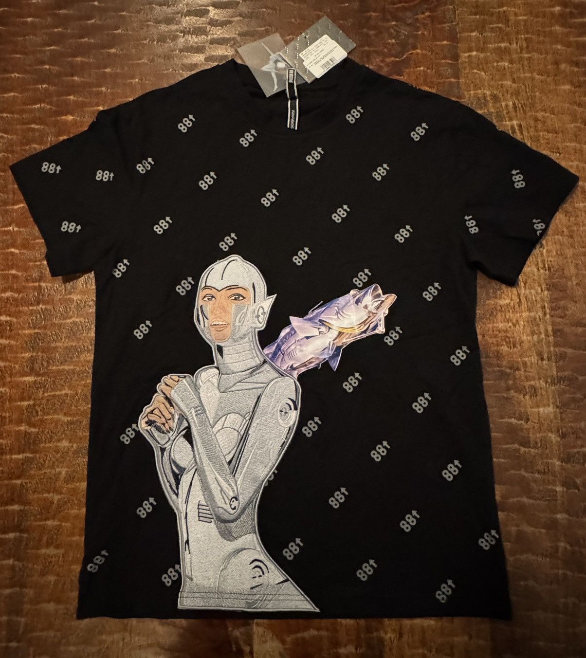 希少 88rising Hajime Sorayama リフレクタークルーネック 88 Rising Sorayama | Grailed
