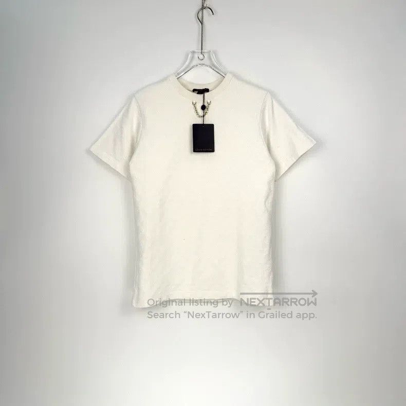 Louis Vuitton Louis Vuitton White dark grain full logo chain short sleev Size US M / EU 48-50 / 2 - 3 Thumbnail