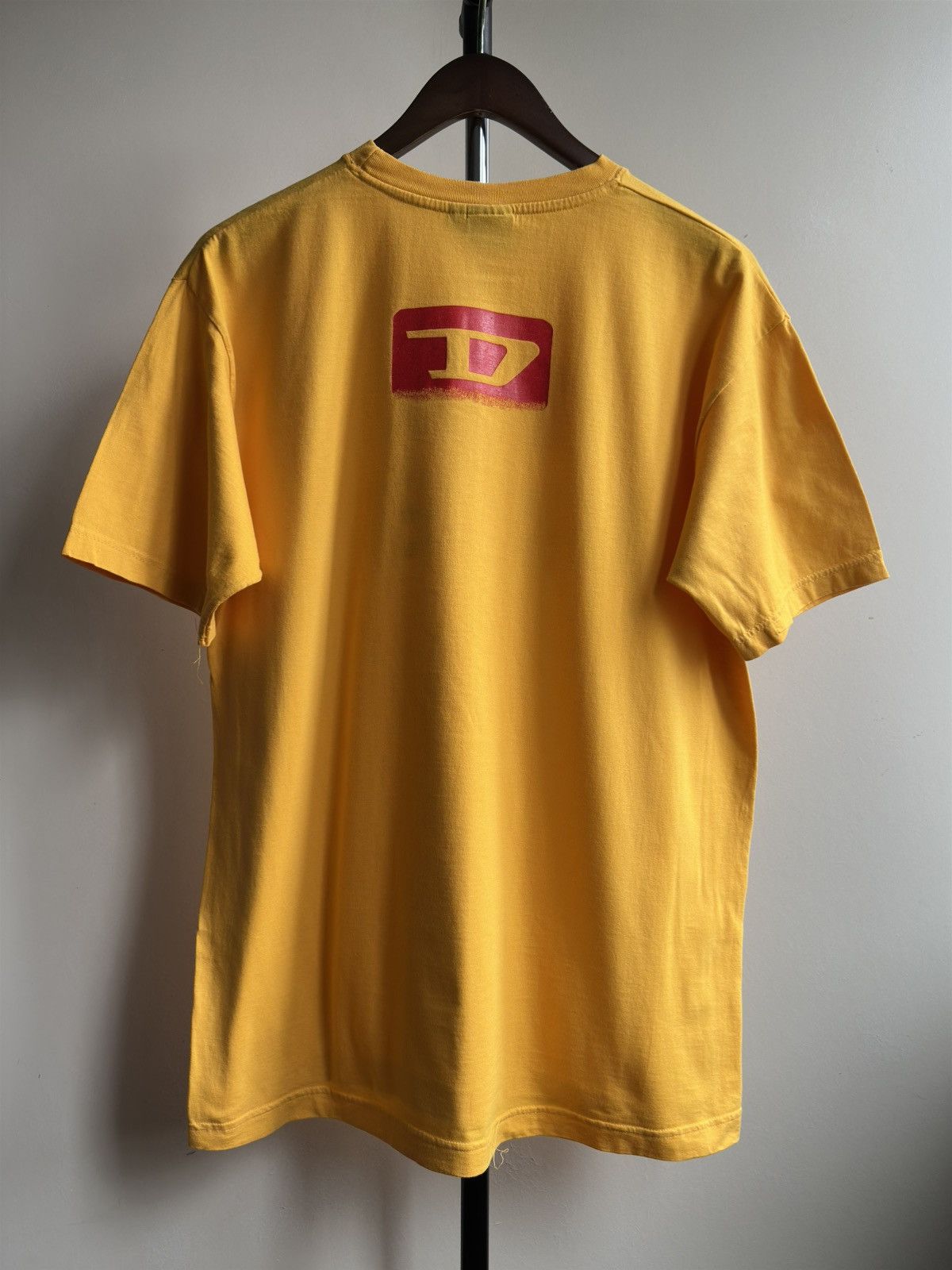 Diesel × Vintage VINTAGE 90s DIESEL BIG LOGO TEE Size US XL / EU 56 / 4 - 2 Thumbnail