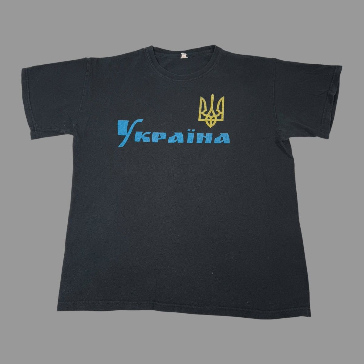 Vintage Vintage Russia shirt Size US M / EU 48-50 / 2 - 1 Thumbnail