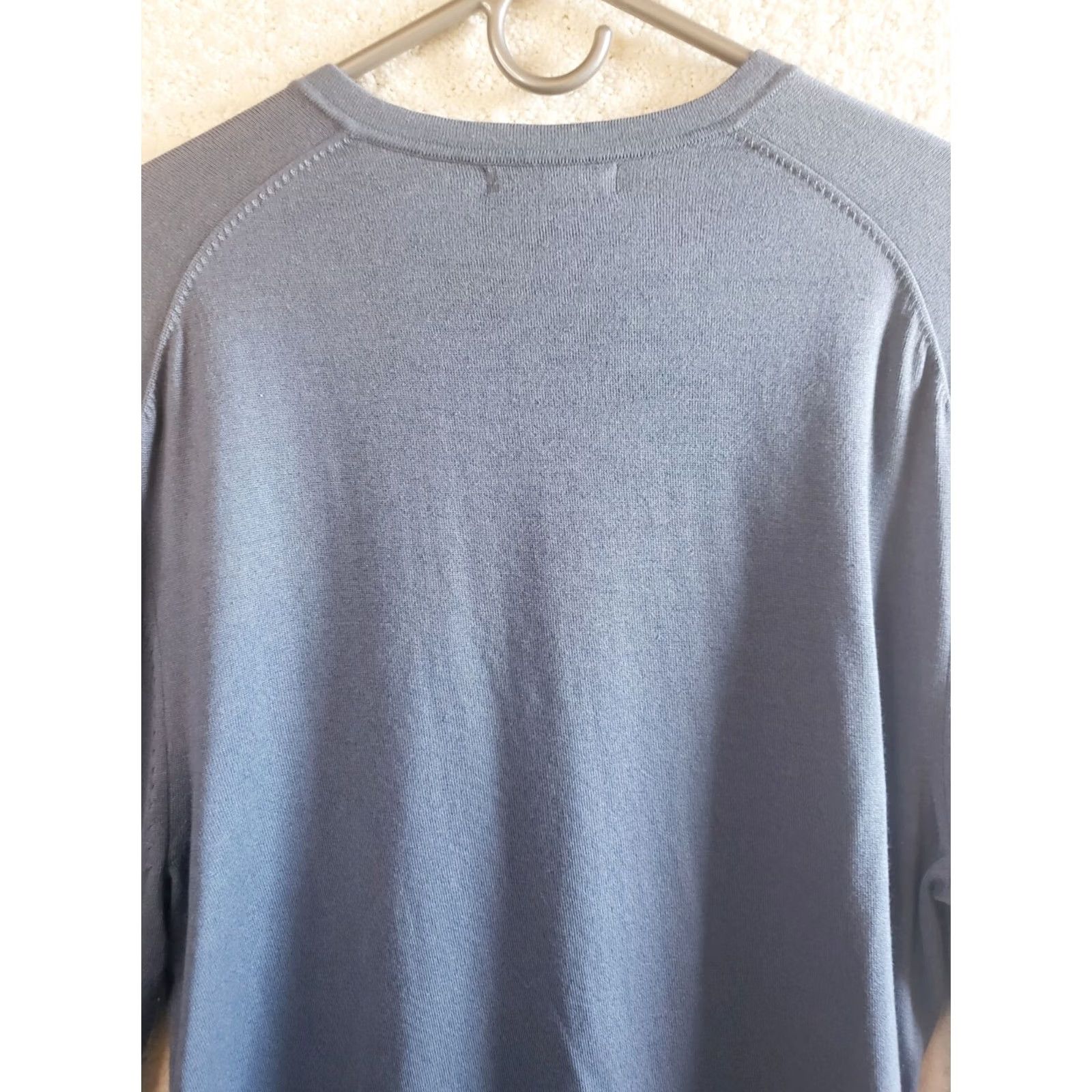 Banana Republic Banana Republic Men’s Blue V-Neck Silk 71% Cashmere 12% Blend Sweater Sz Large L Shirt Mens Regular Knits Pullover Casual Winter Fall Blue Size US L / EU 52-54 / 3 - 5 Thumbnail