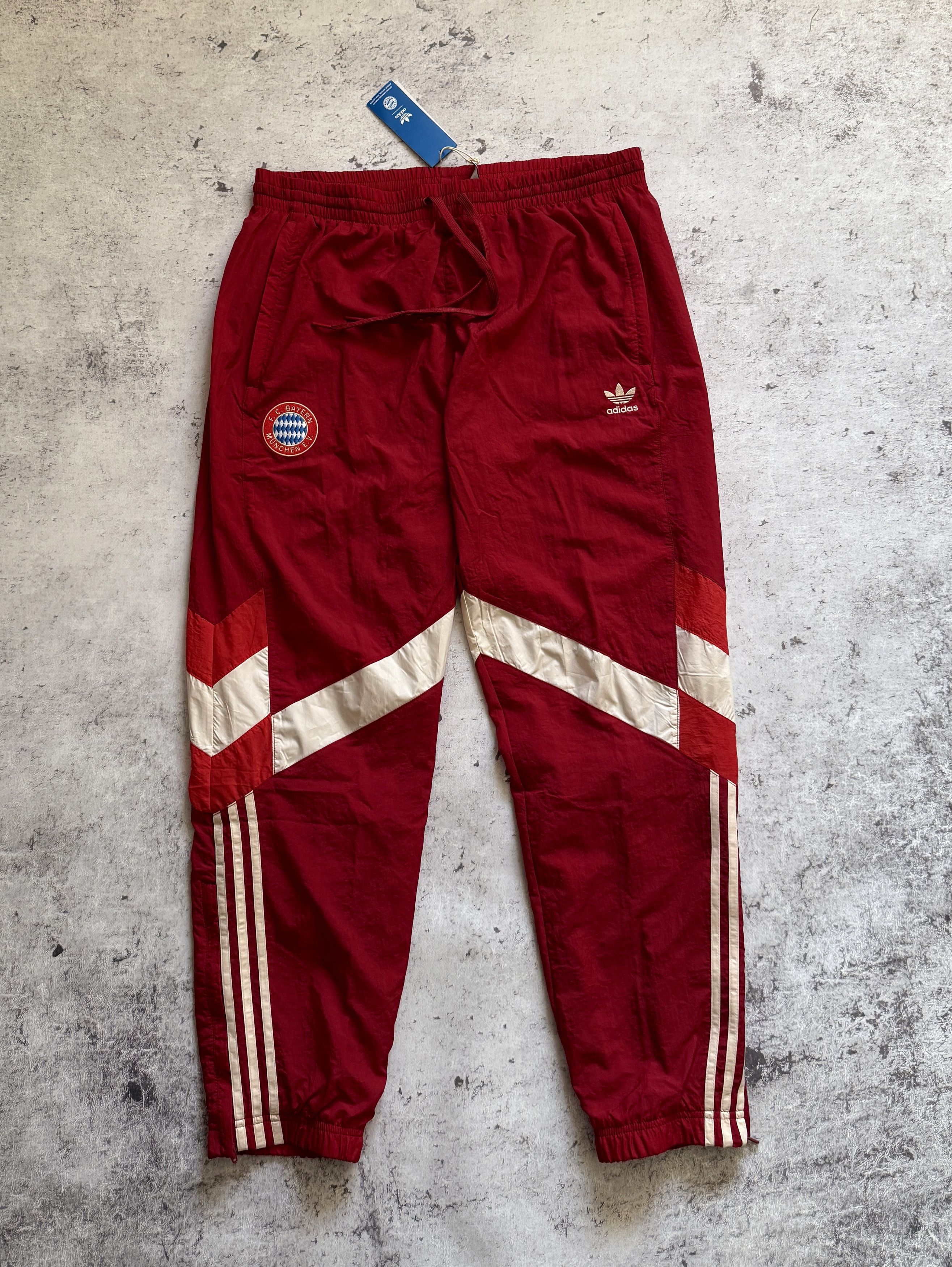 ADIDAS ORIGINALS X FC BAYERN TRACK PANTS IS6512 SIZE L