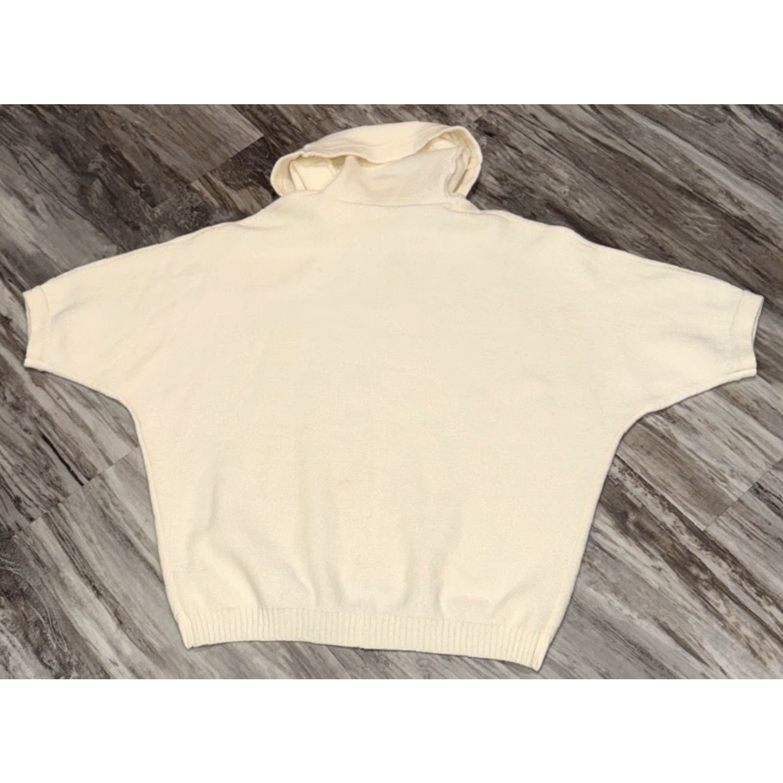 Vintage Urban Daizy Sweater Women’s S Brecken Cowl Neck Cream Knit Pullover Short Sleeve Oversized, Stretch Fall Winter Spring Mens Womens Girls? Wait. Size S / US 4 / IT 40 - 3 Thumbnail