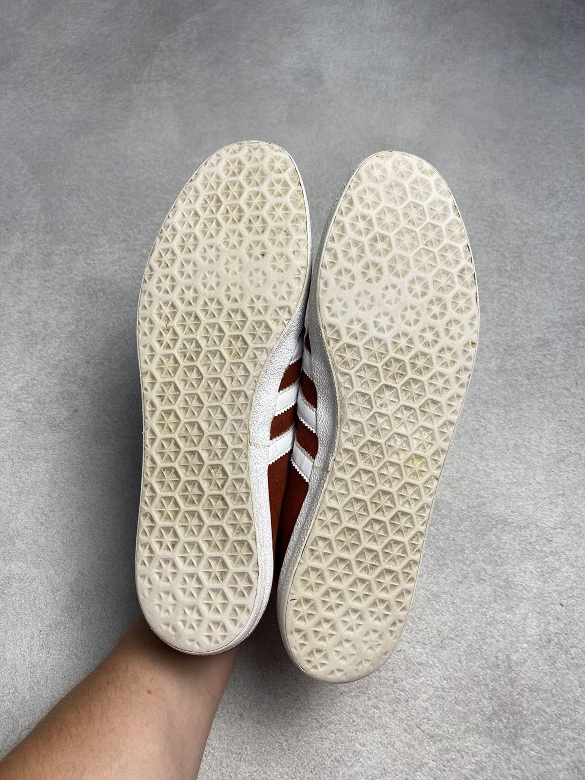 adidas gazelle silver green womens Sporty & Rich x Adidas Originals Samba OG - France & USA