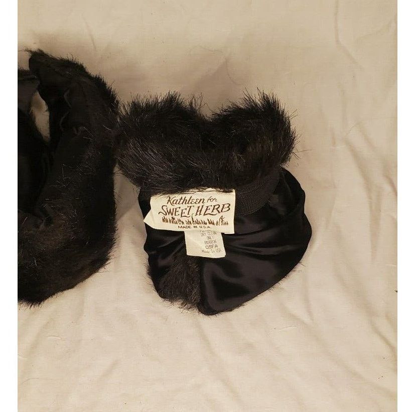 Vintage Black Faux Fur Wrist Cuffs by Kathleen for Sweet Herb OSFA Size ONE SIZE - 7 Thumbnail