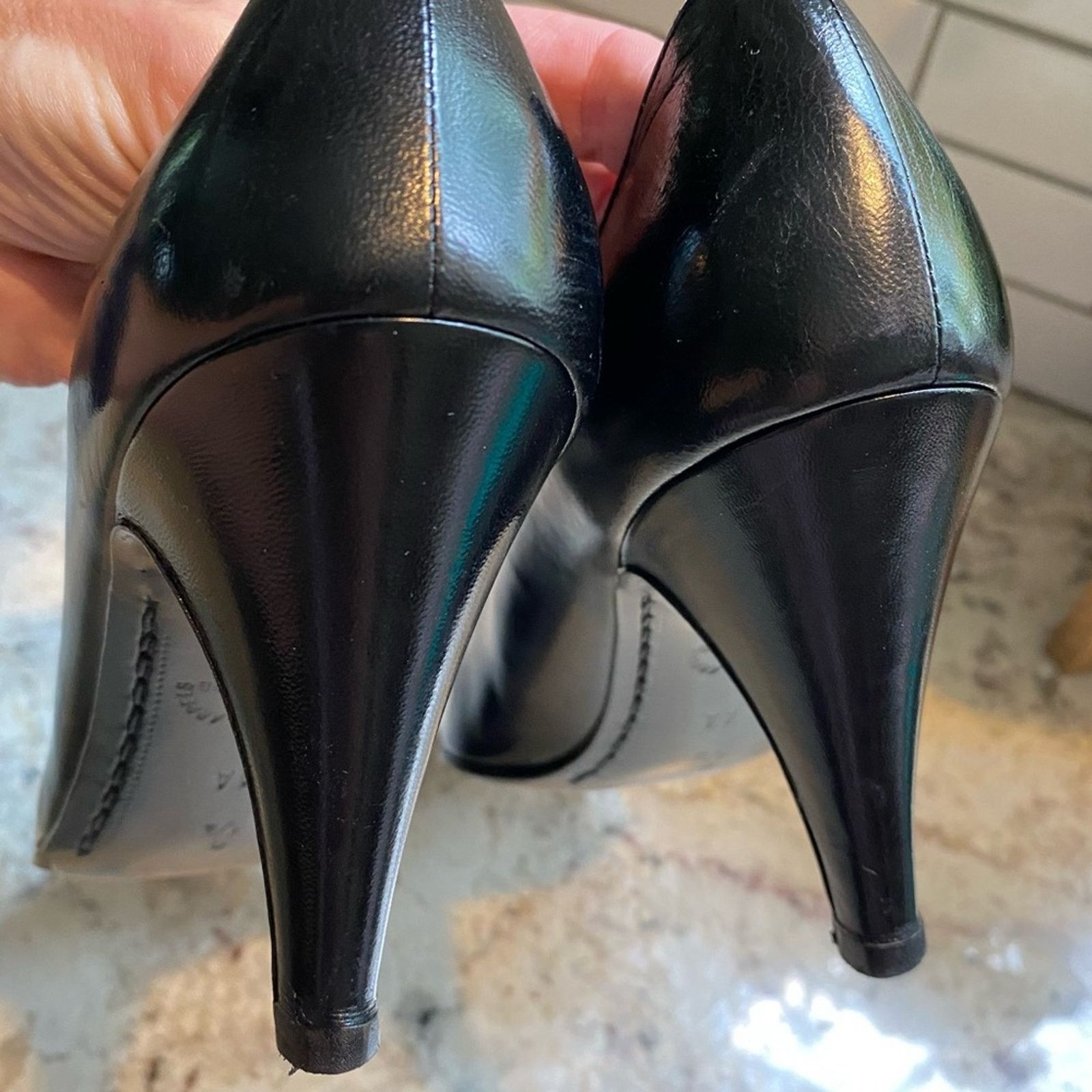 Helene Arpels Park Avenue Black Leather Pumps Italy 9.5 AA