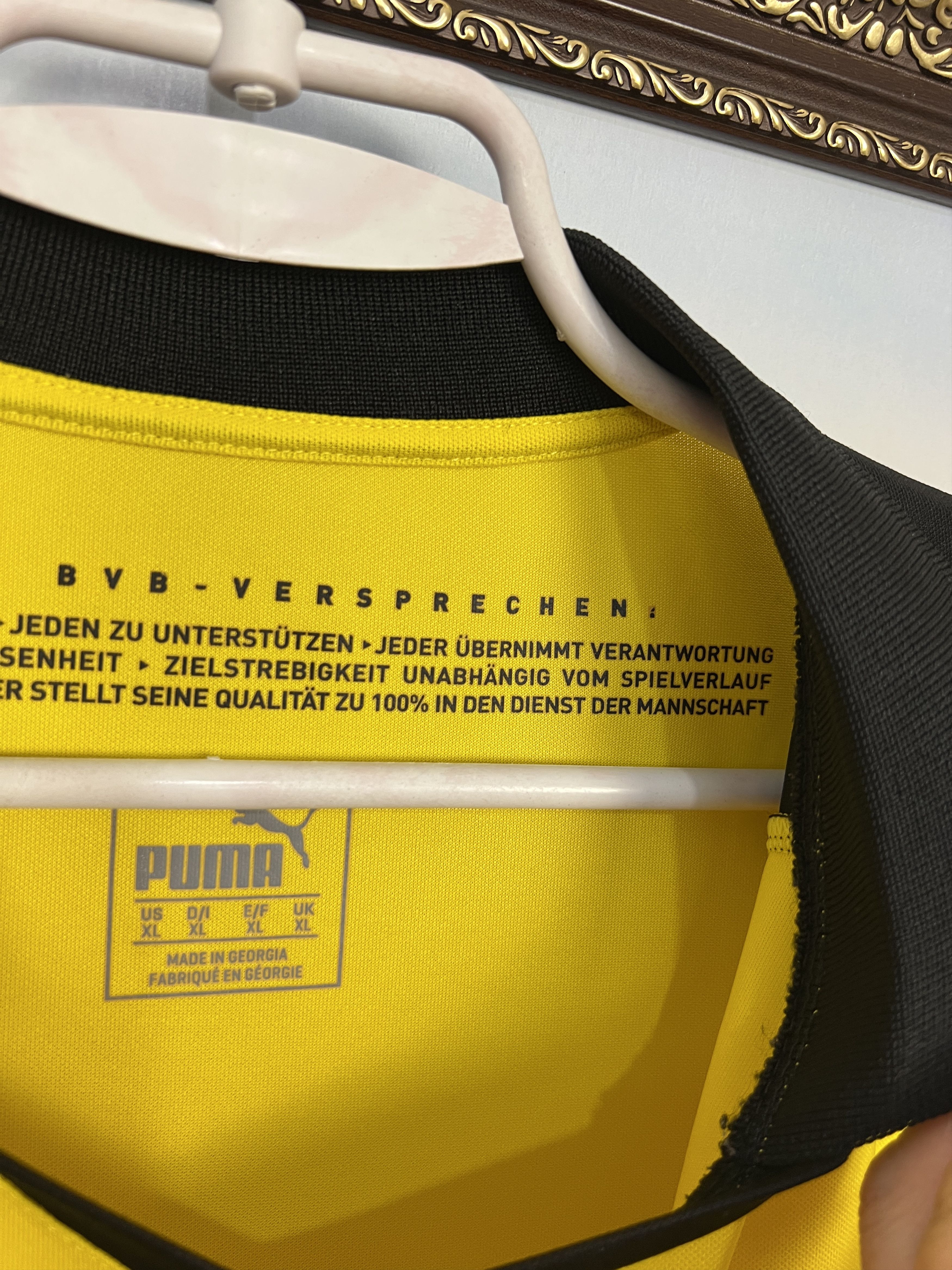 Puma Borussia Dortmund Home football shirt 2015 Soccer Puma Size US XL / EU 56 / 4 - 10 Thumbnail