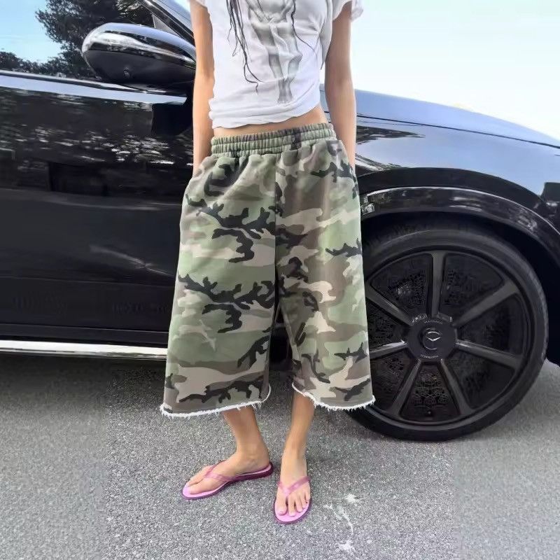 Japanese Brand Camo Shorts Camouflage Pattern Rough Edge Size US 33 - 4 Thumbnail