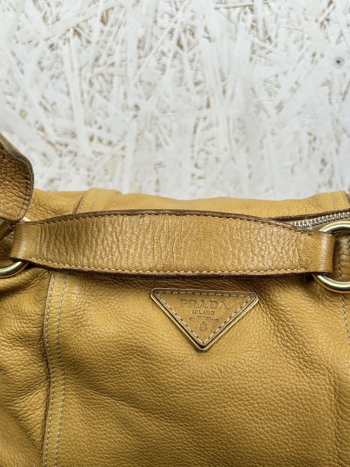 Prada Prada Deerskin Leather Handbag Shoulder Bag Size ONE SIZE - 17 Thumbnail