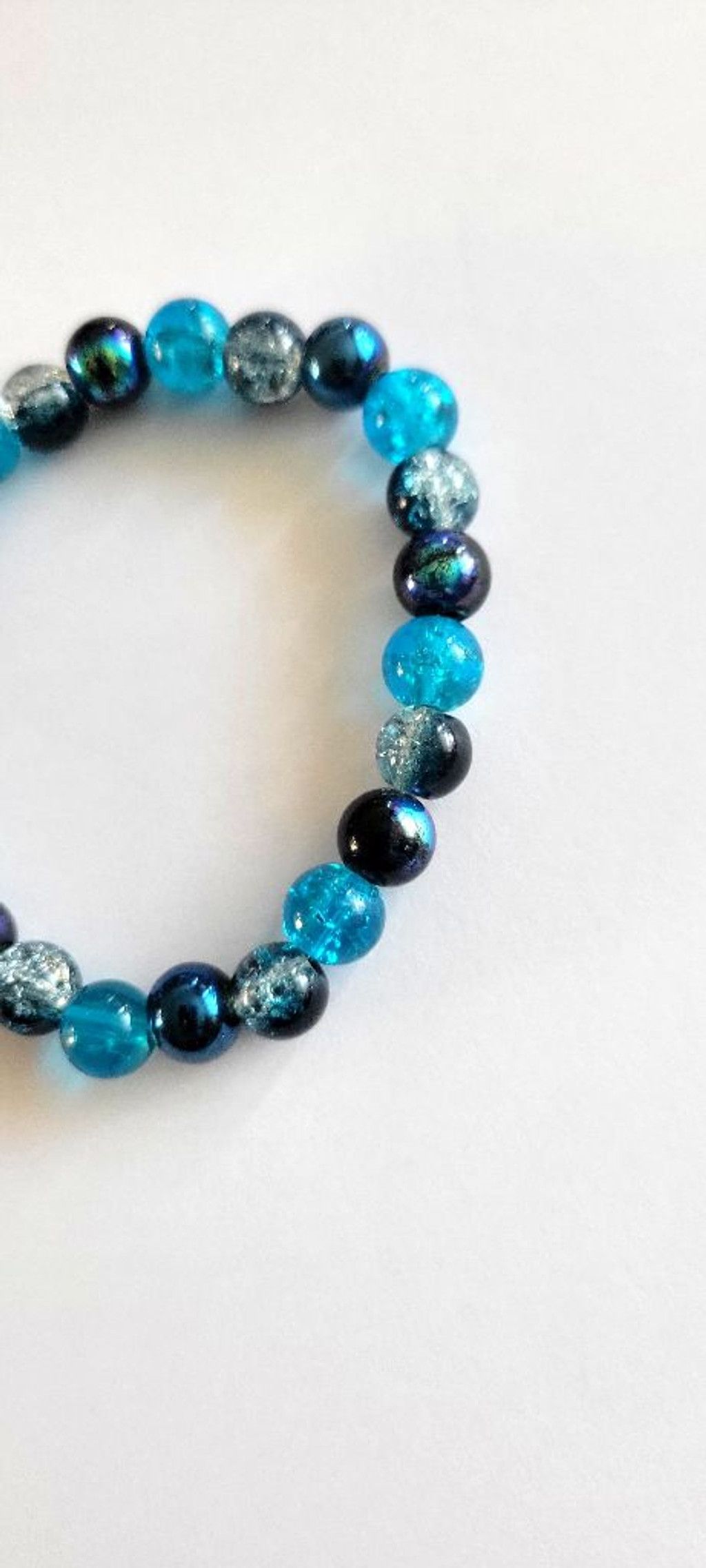Handmade Aurora Borealis Blue 8mm Glass Beaded Stretch Bracelet 7" Size ONE SIZE - 4 Thumbnail