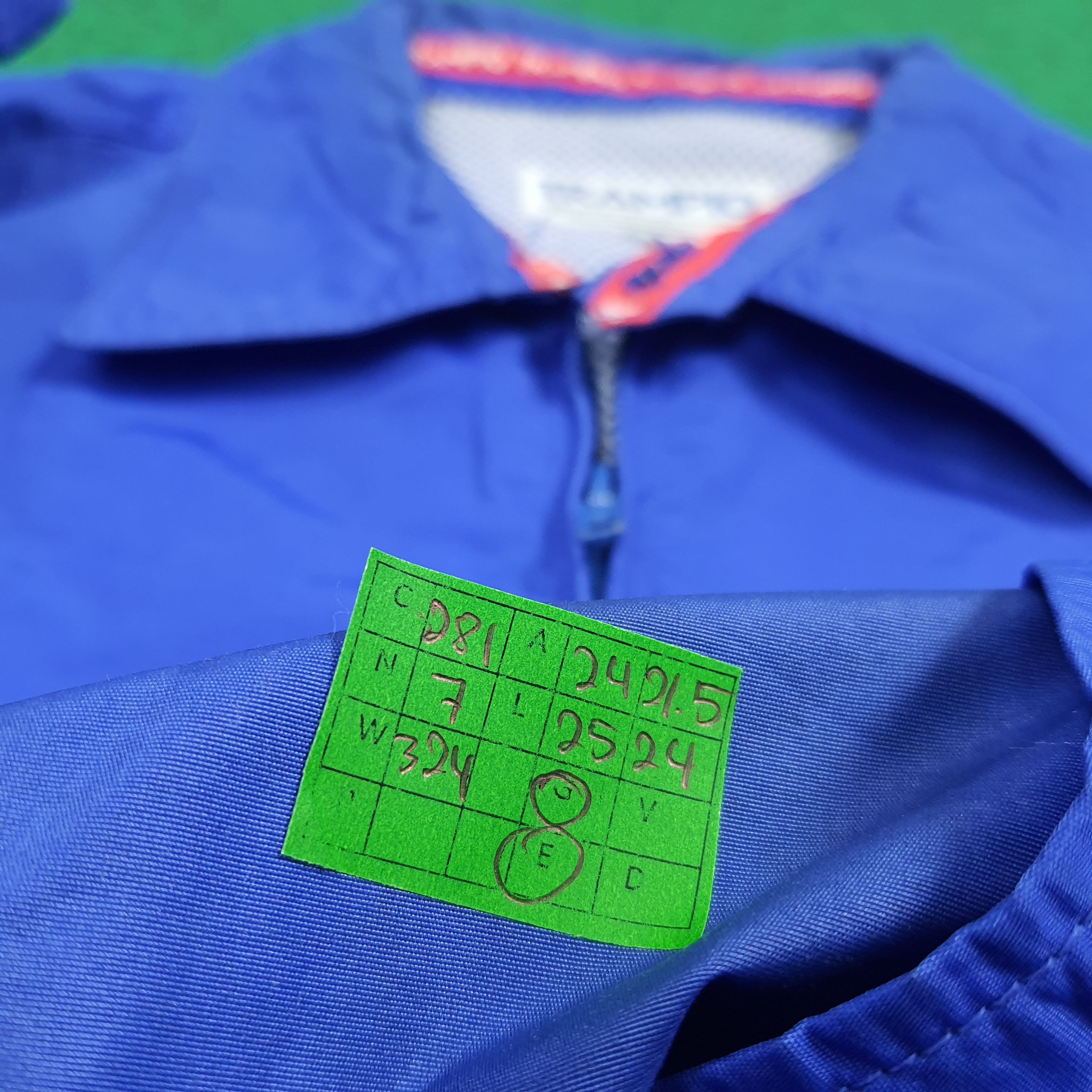 Japanese Brand Vintage TRD Toyota Custom Logo Light Thin Jacket C281N7 Size US L / EU 52-54 / 3 - 7 Thumbnail