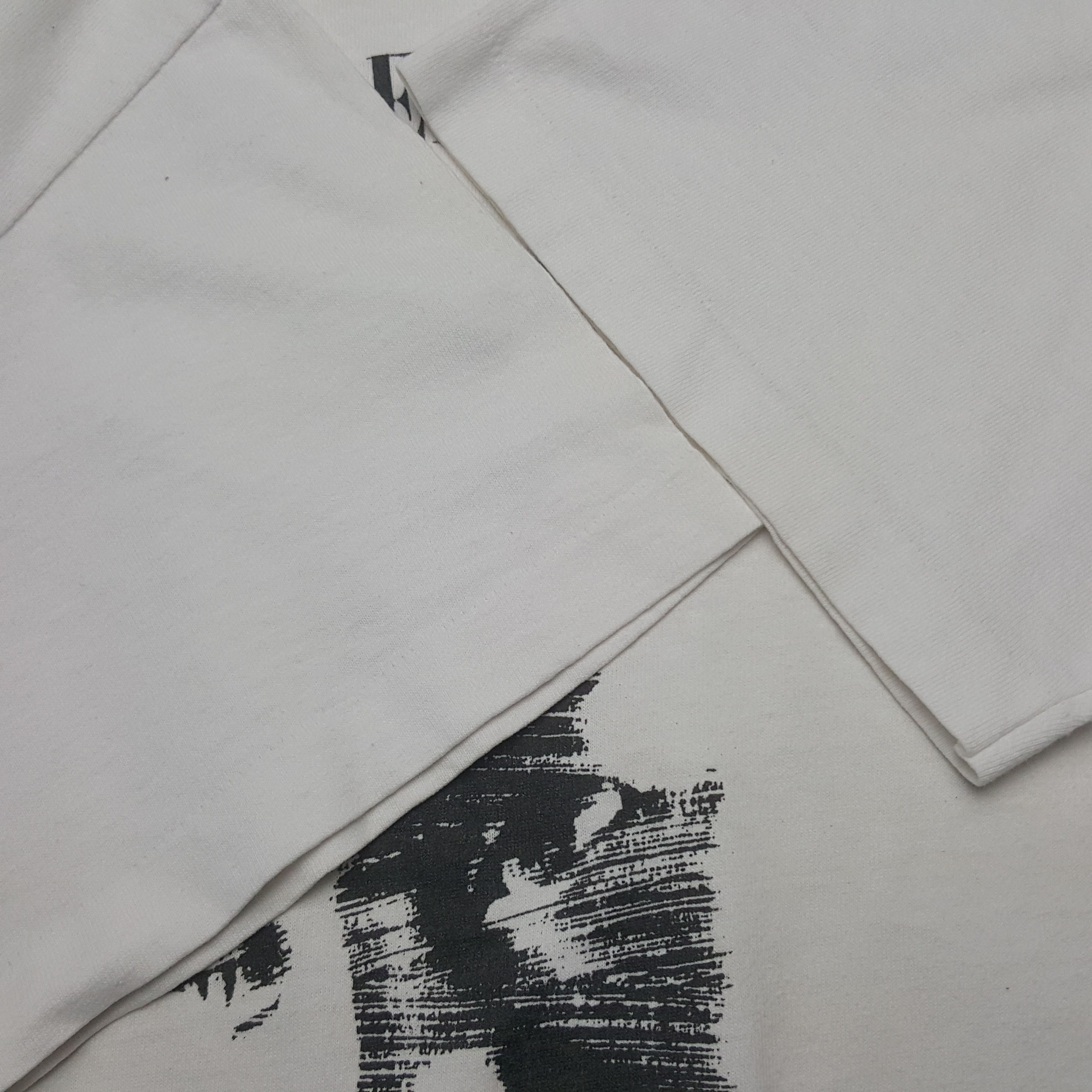 Band Tees Vintage 90’s Manic Street Preachers Tshirt Size US M / EU 48-50 / 2 - 6 Thumbnail