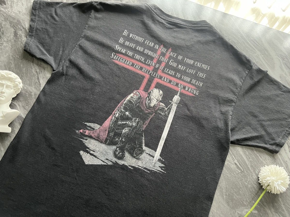 1 Nation : On Your Knee Knight God Love Quote