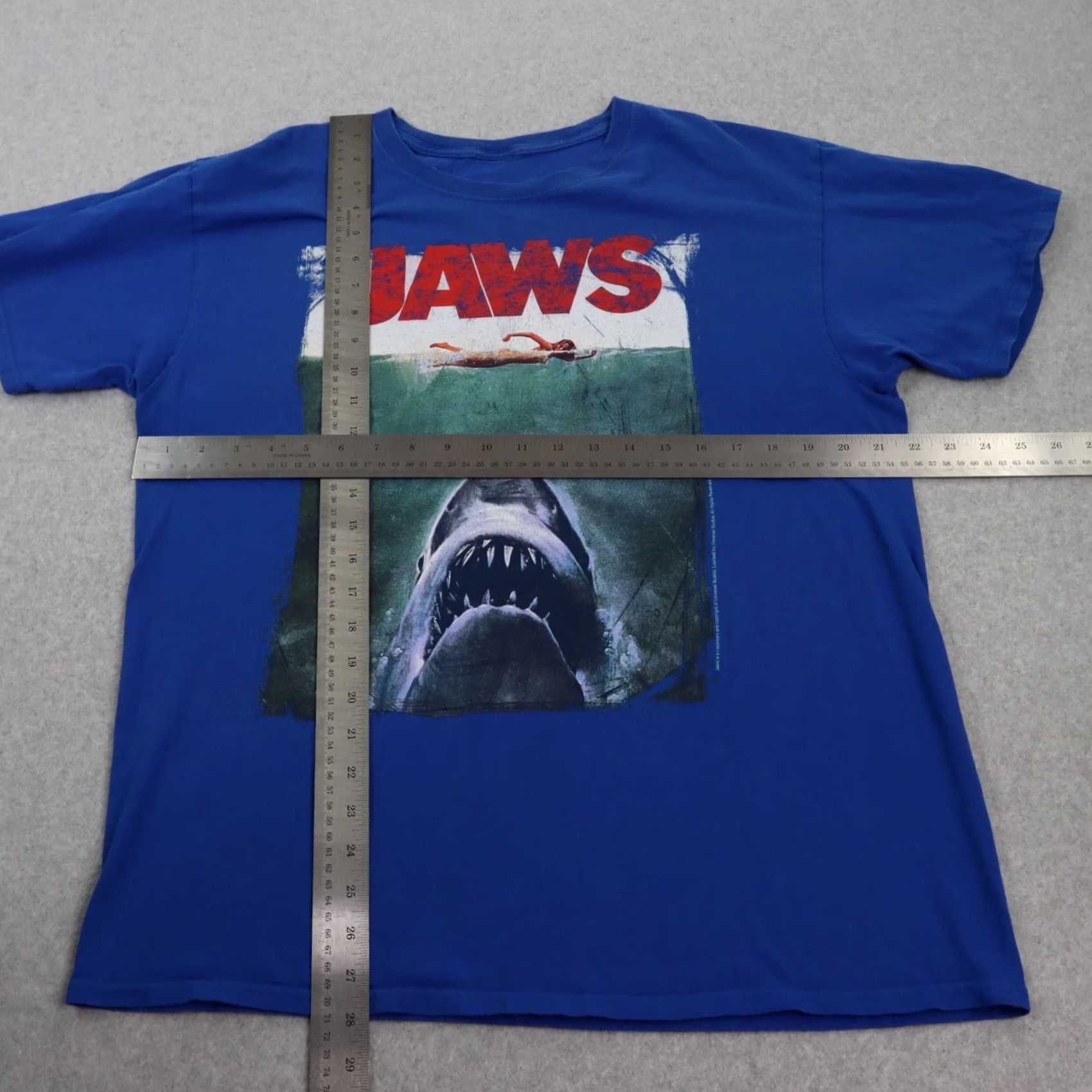 Vintage Vintage UNIVERSAL STUDIOS HOLLYWOOD Jaws T-Shirt Mens Large Blue Shirt Size US L / EU 52-54 / 3 - 3 Thumbnail