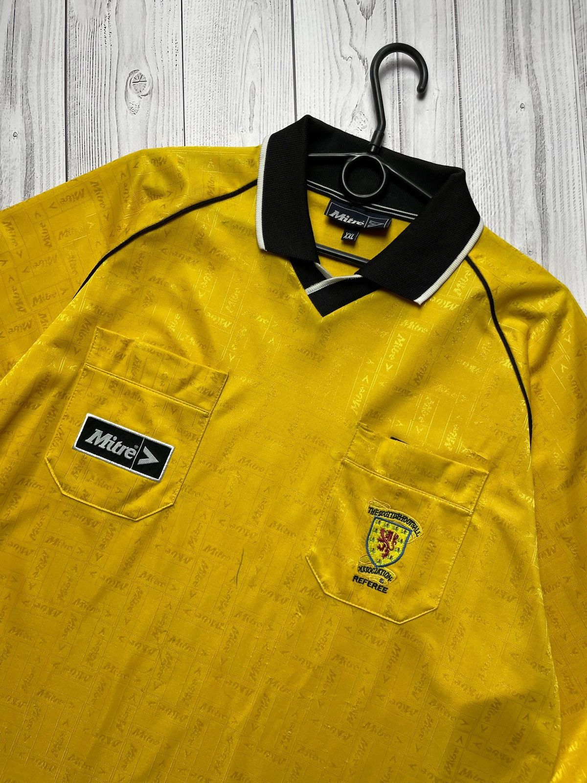 Vintage Vintage The Scottish soccer jersey monogram yellow long XXL Size US XXL / EU 58 / 5 - 2 Thumbnail