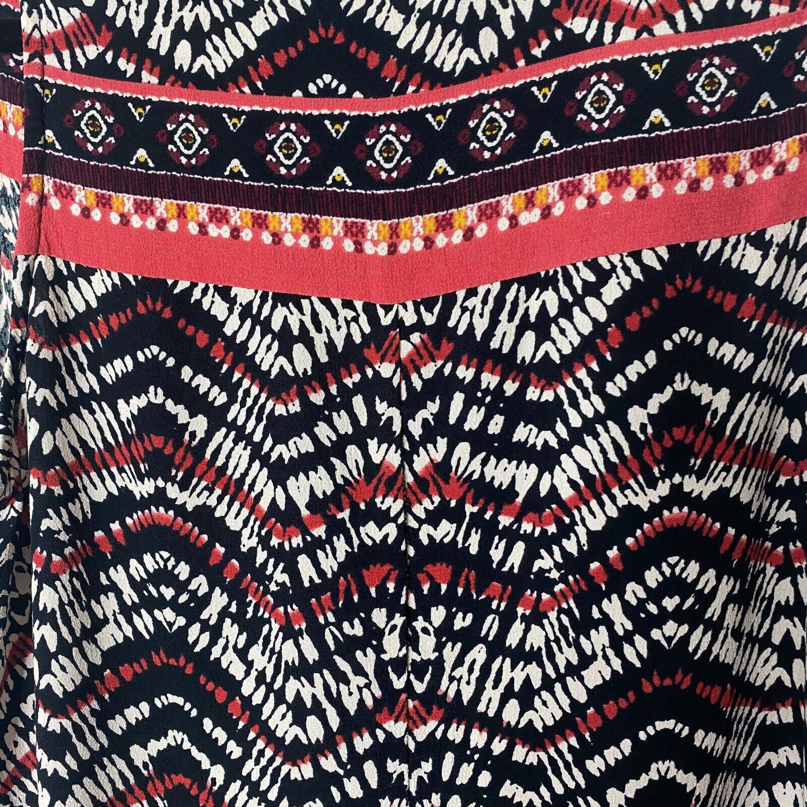 Sanctuary Sanctuary Black Tribal Chevron Split V-Neck Button Tank XS Size XS / US 0-2 / IT 36-38 - 5 Thumbnail
