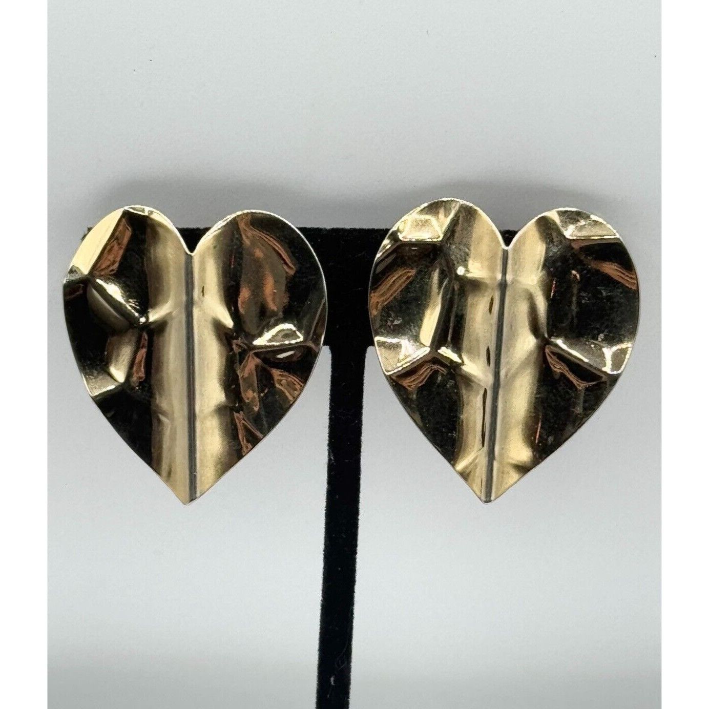 Vintage Vintage hammered metal heart clip on earrings Size ONE SIZE - 1 Thumbnail