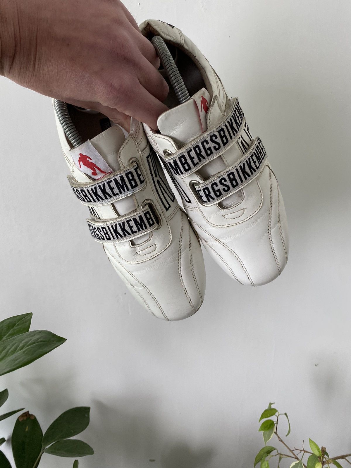 Dirk Bikkembergs × Vintage Vintage Dirk Bikkembergs White Sneakers Size US 6 / EU 39 - 7 Thumbnail
