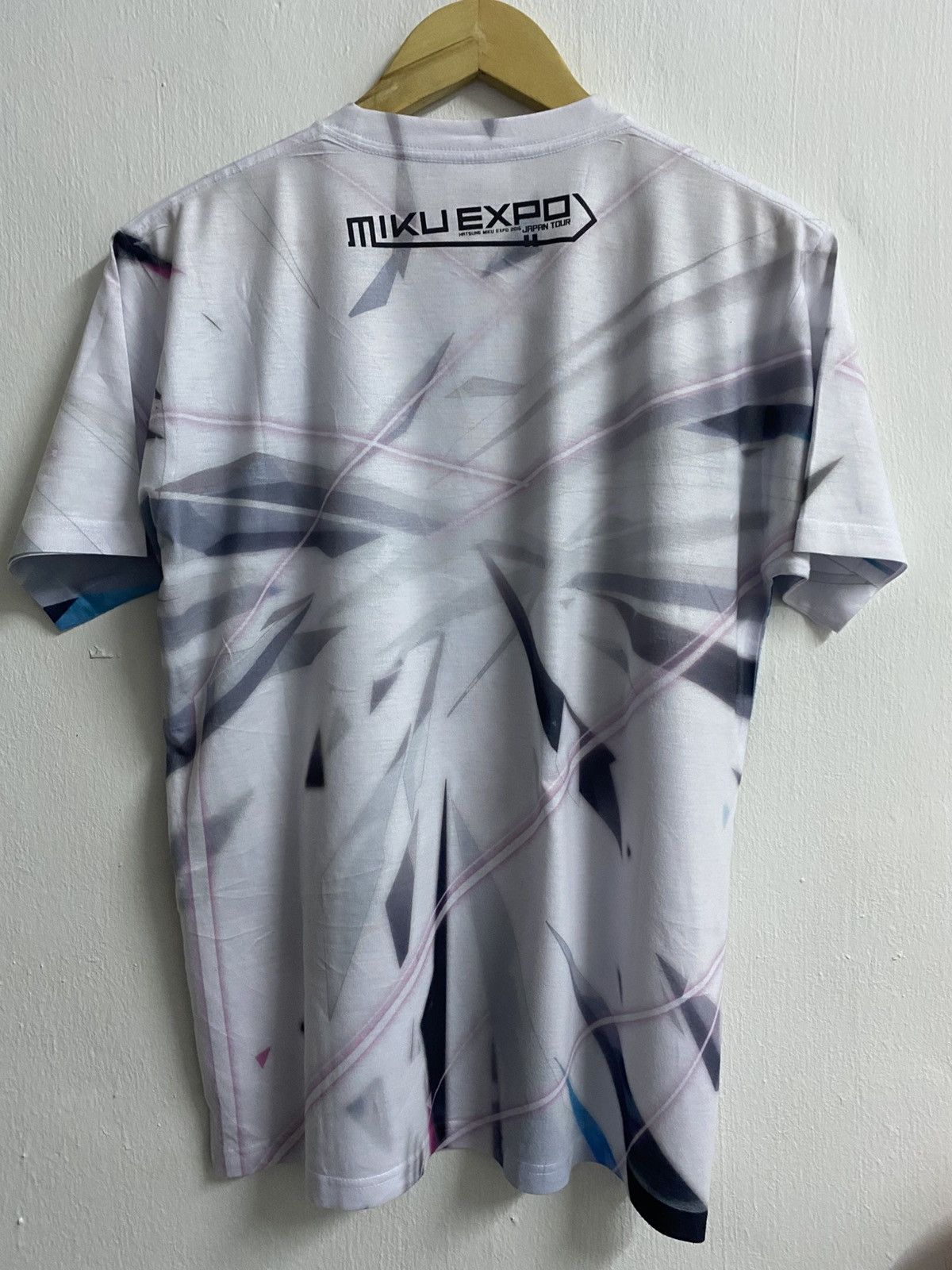 Anime Hatsune Miku Expo Japan Tour Size US M / EU 48-50 / 2 - 4 Thumbnail