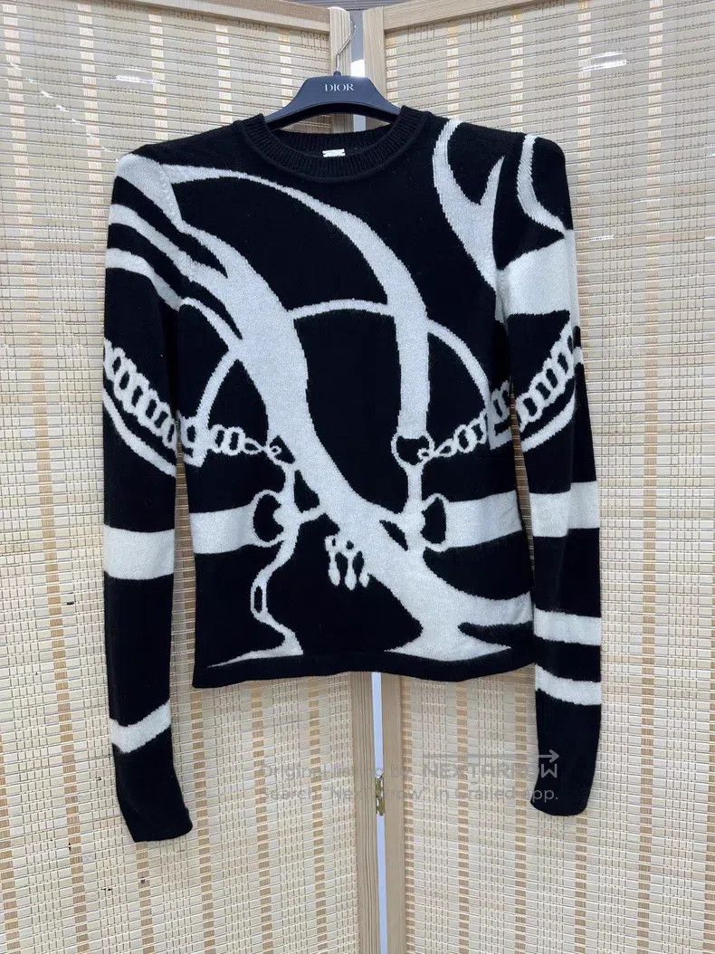 Hermes Hermes 2022 Fall and Winter Black and White Turtleneck Swe Size XXS / US 00 / IT 34 - 1 Thumbnail