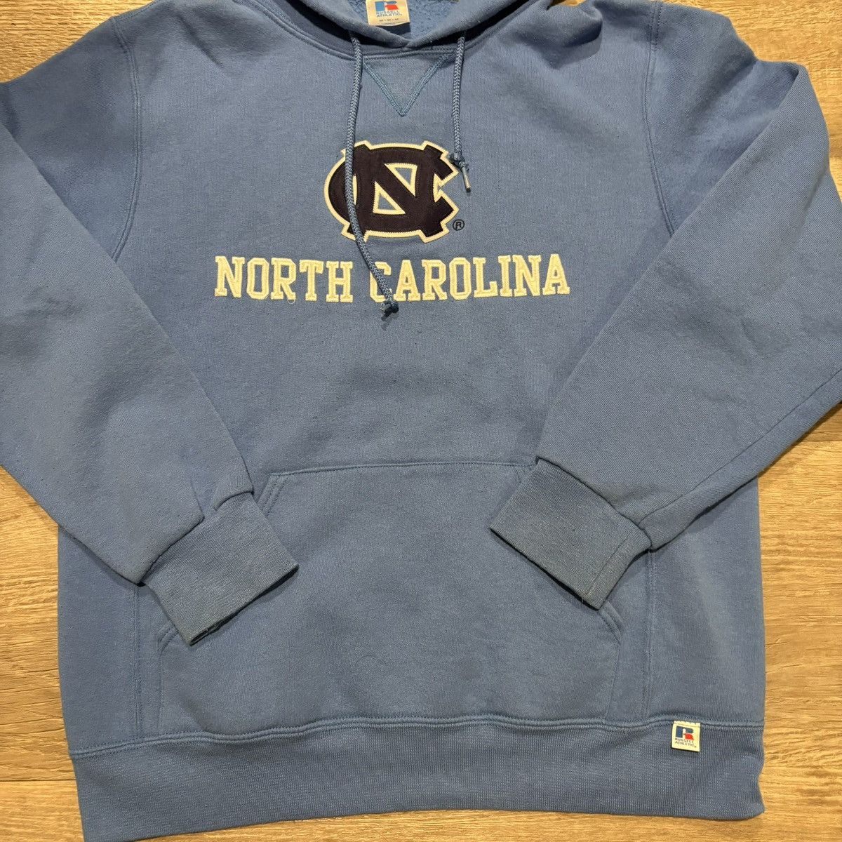 Russell Athletic Vintage North Carolina Russell athletic hoodie Size US M / EU 48-50 / 2 - 2 Thumbnail