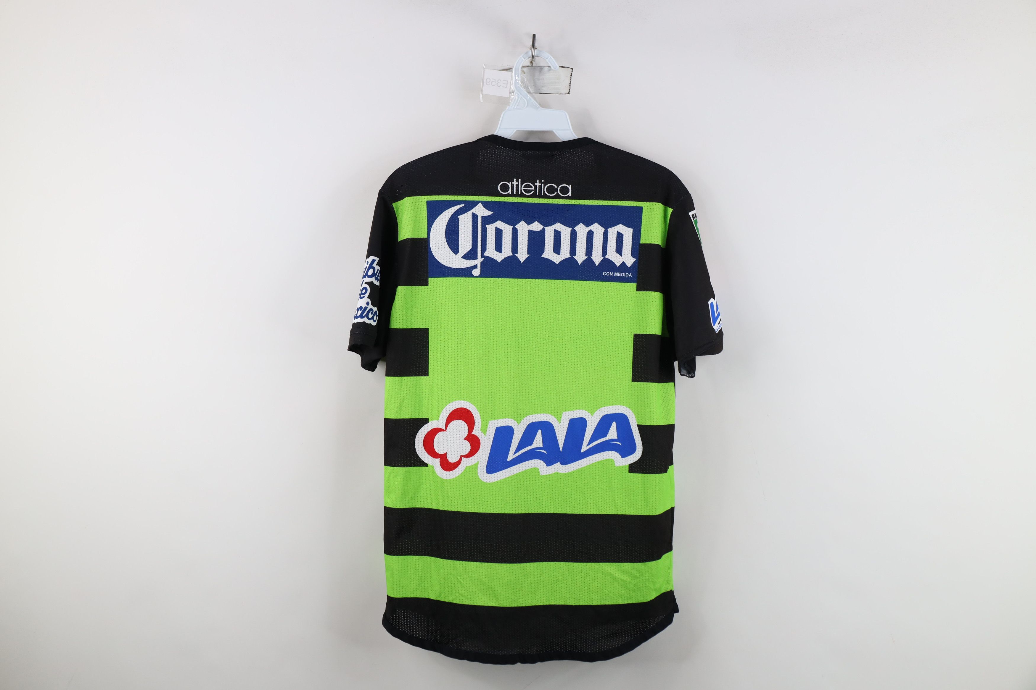 Vintage Vintage Y2K 2004 2005 MX Club Laguna Soccer Football Jersey Size US S / EU 44-46 / 1 - 14 Thumbnail