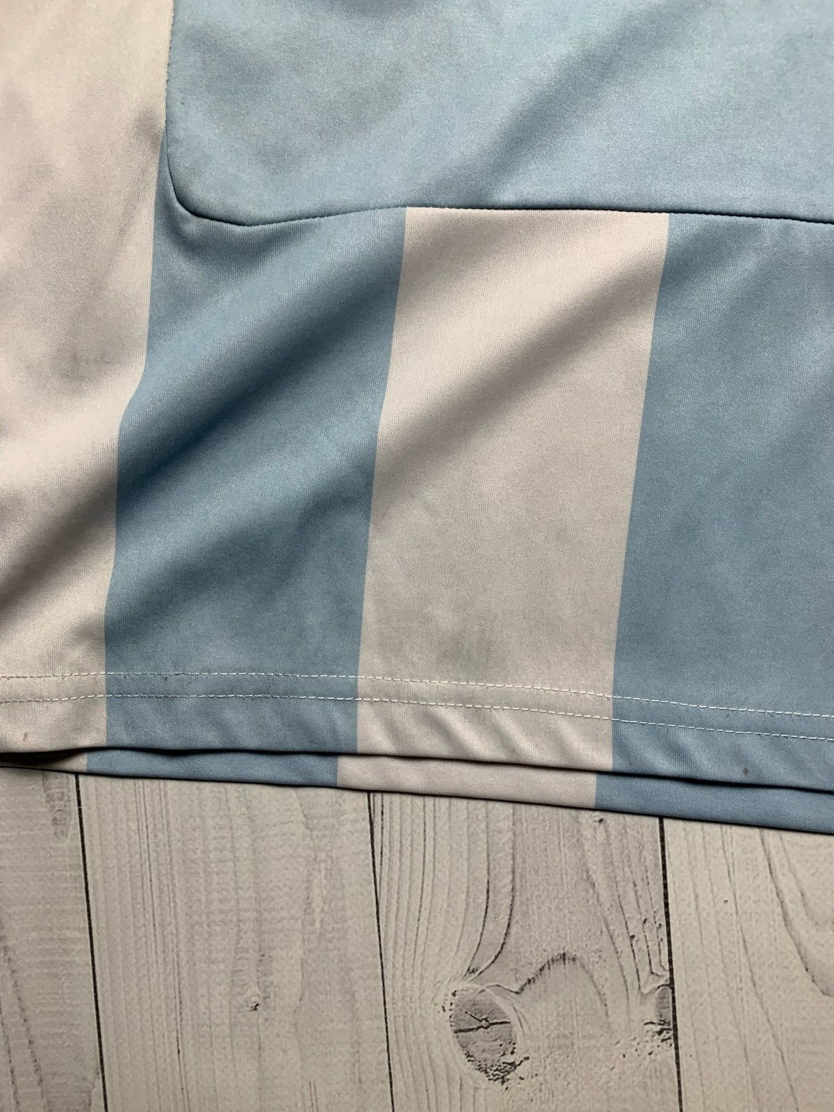 Vintage Rare Vintage striped Argentina tee logo size M 10 Messi Size US M / EU 48-50 / 2 - 9 Thumbnail