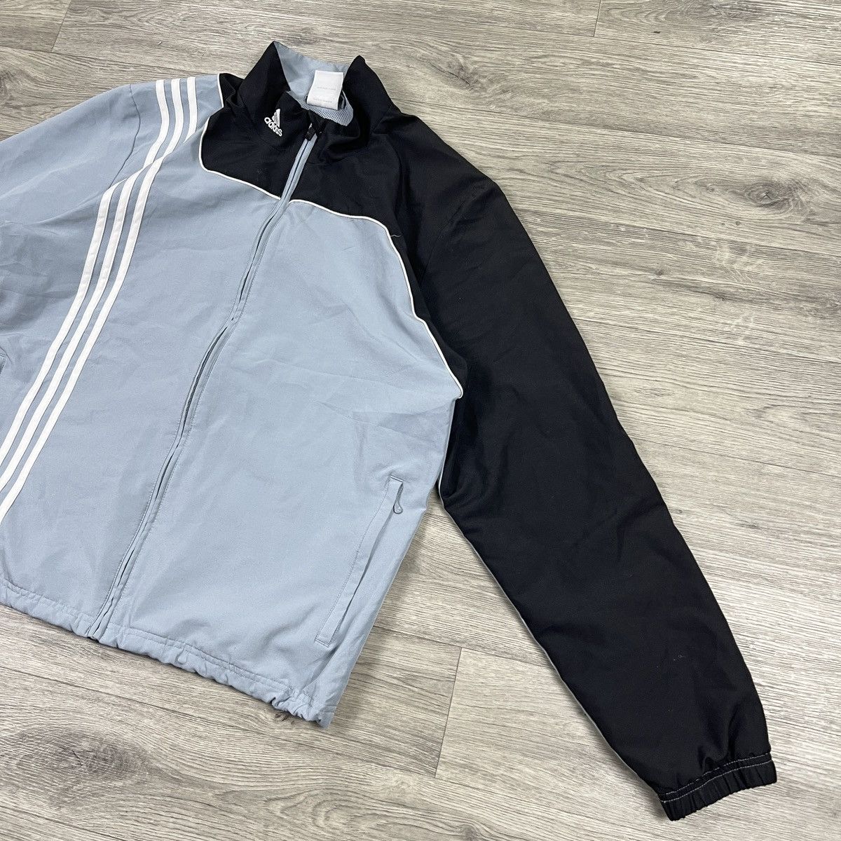 Adidas Vintage Adidas Clima365 Track Jacket Grey Black 3-Stripes Size US L / EU 52-54 / 3 - 4 Thumbnail