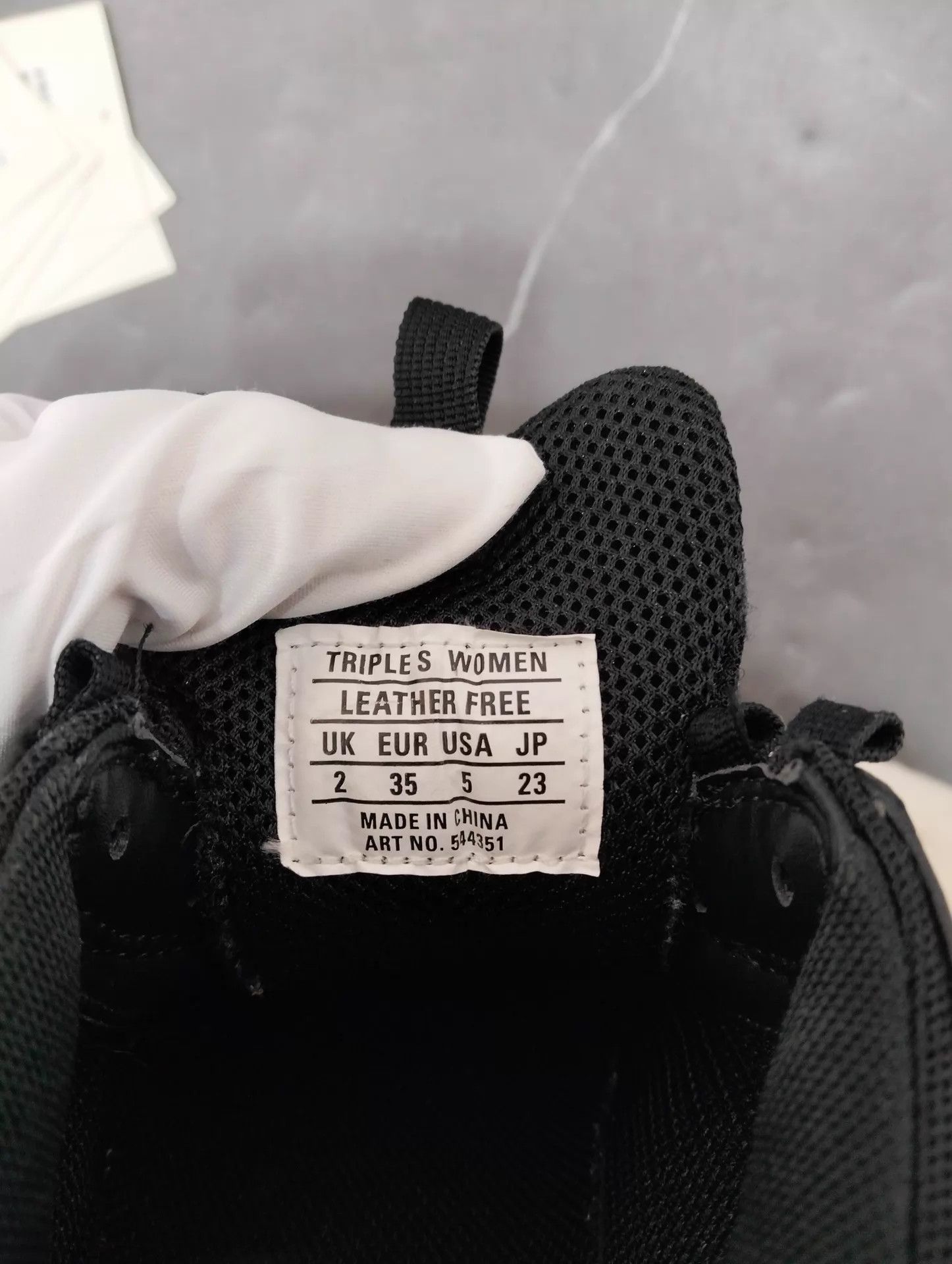 Balenciaga Balenciaga Triple S Black 35 EU Size US 5 / IT 35 - 8 Thumbnail