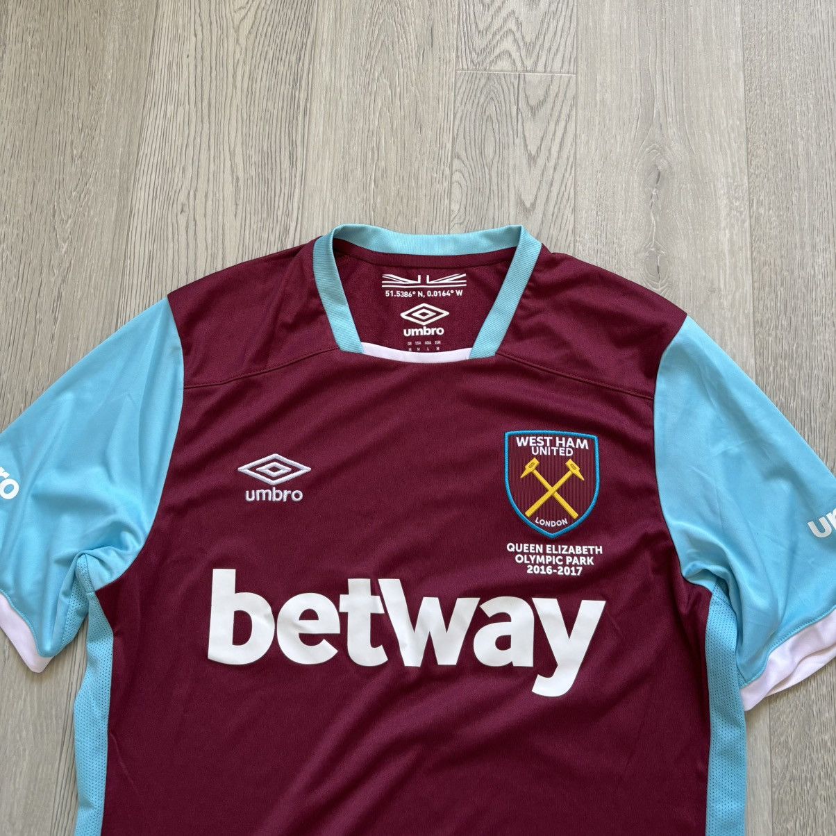 Umbro × Vintage Umbro West Ham United Soccer Jersey Size US M / EU 48-50 / 2 - 2 Thumbnail