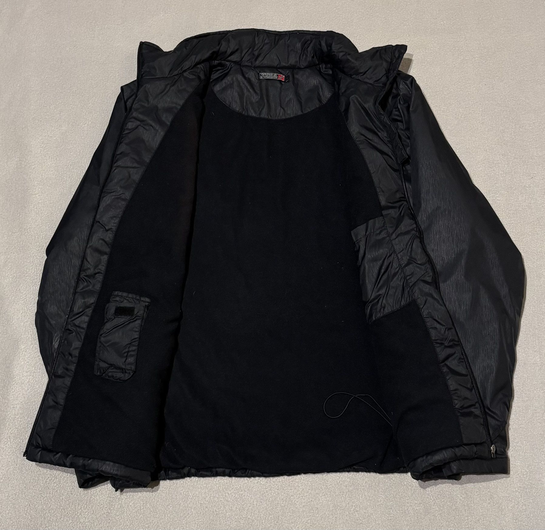 Joma Valencia 2012/2013 Joma Football Jacket size L Size US L / EU 52-54 / 3 - 13 Thumbnail