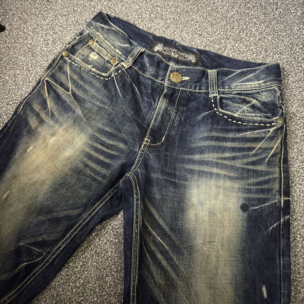 Le Grande Bleu (L.G.B.) 🔥🇯🇵 Studded Gem Bootcut RedPepper Gold Label Distressed Denim Size US 34 / EU 50 - 3 Thumbnail