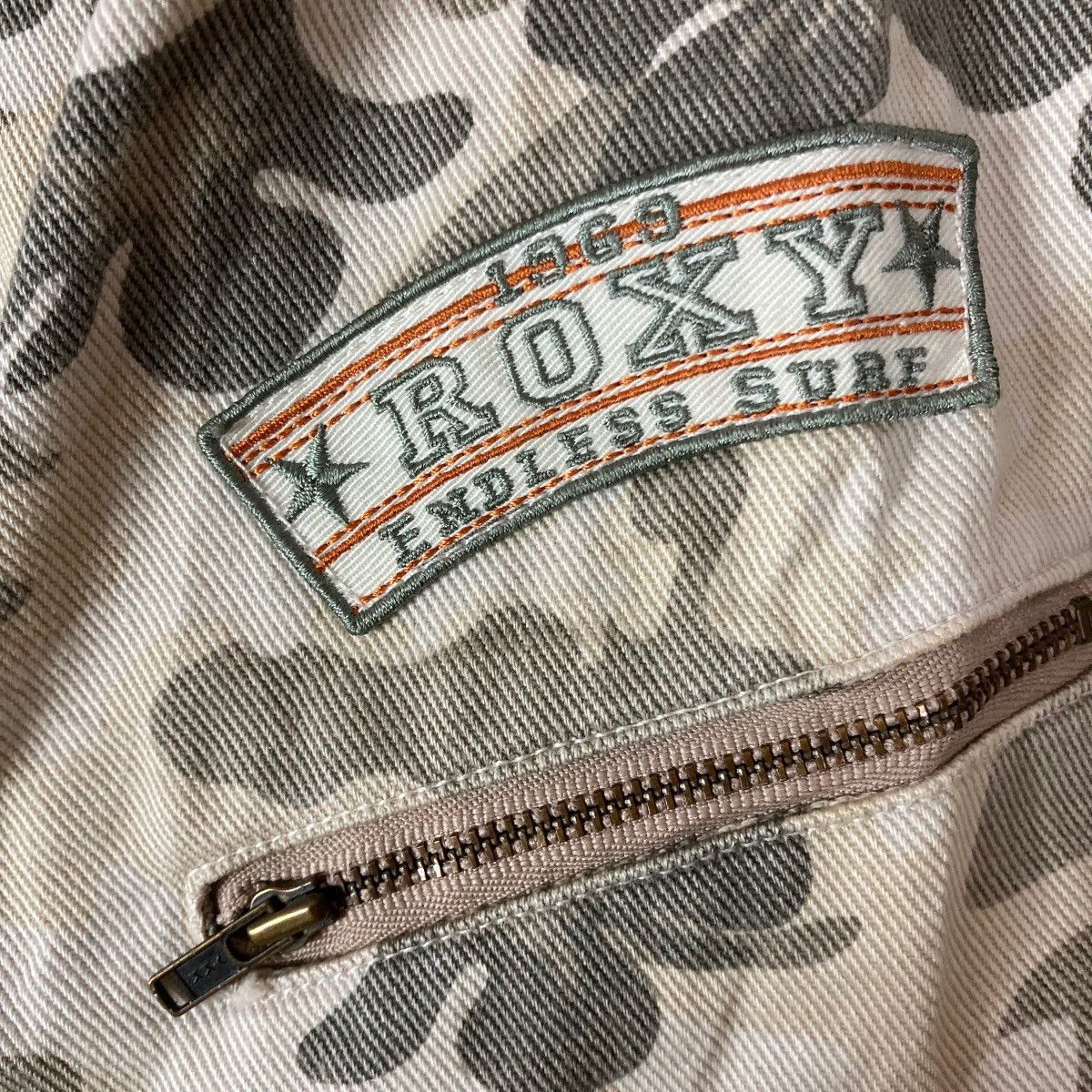 Other Vintage Roxy Surfing Floral Camouflage Pattern Field Jacket Size L / US 10 / IT 46 - 6 Thumbnail