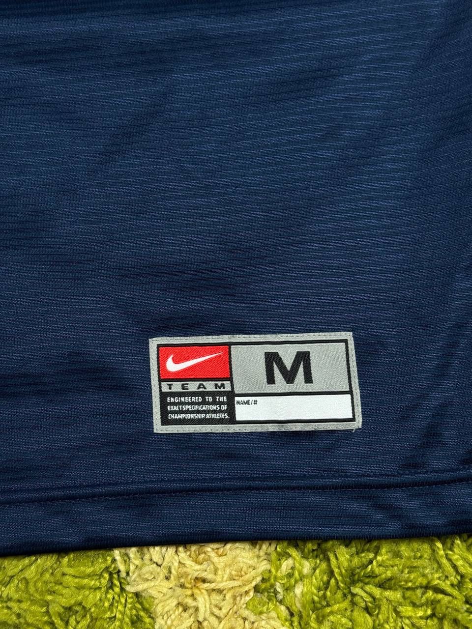 Nike Nike vintage T shirt 90s Size US M / EU 48-50 / 2 - 4 Thumbnail