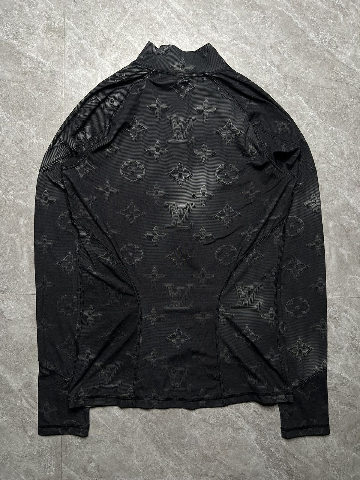 Louis Vuitton × Virgil Abloh Louis Vuitton 2054 Technical Half zip L/S Mono Size US L / EU 52-54 / 3 - 3 Thumbnail