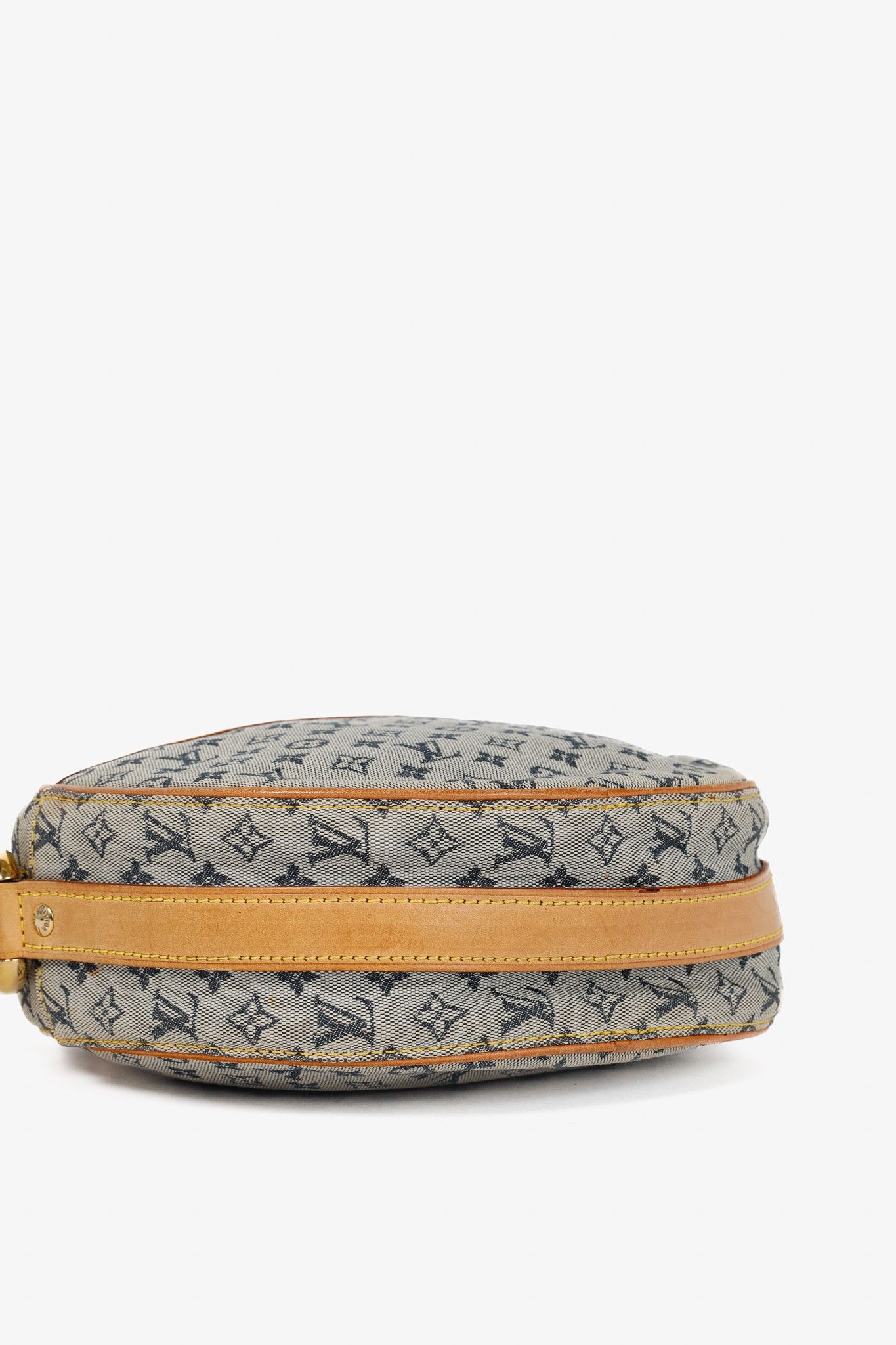 Louis Vuitton Louis Vuitton Jeanne GM Mini Lin Monogram Round Crossbody Size ONE SIZE - 5 Thumbnail