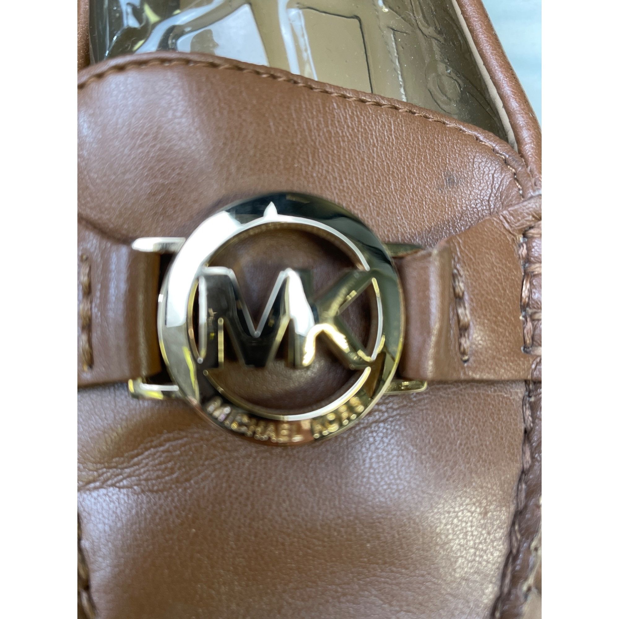 Michael Kors Michael Kors Womens Tan Loafers Shoes Slip on Size 7.5 SKU 6 Size US 7.5 / IT 37.5 - 2 Thumbnail